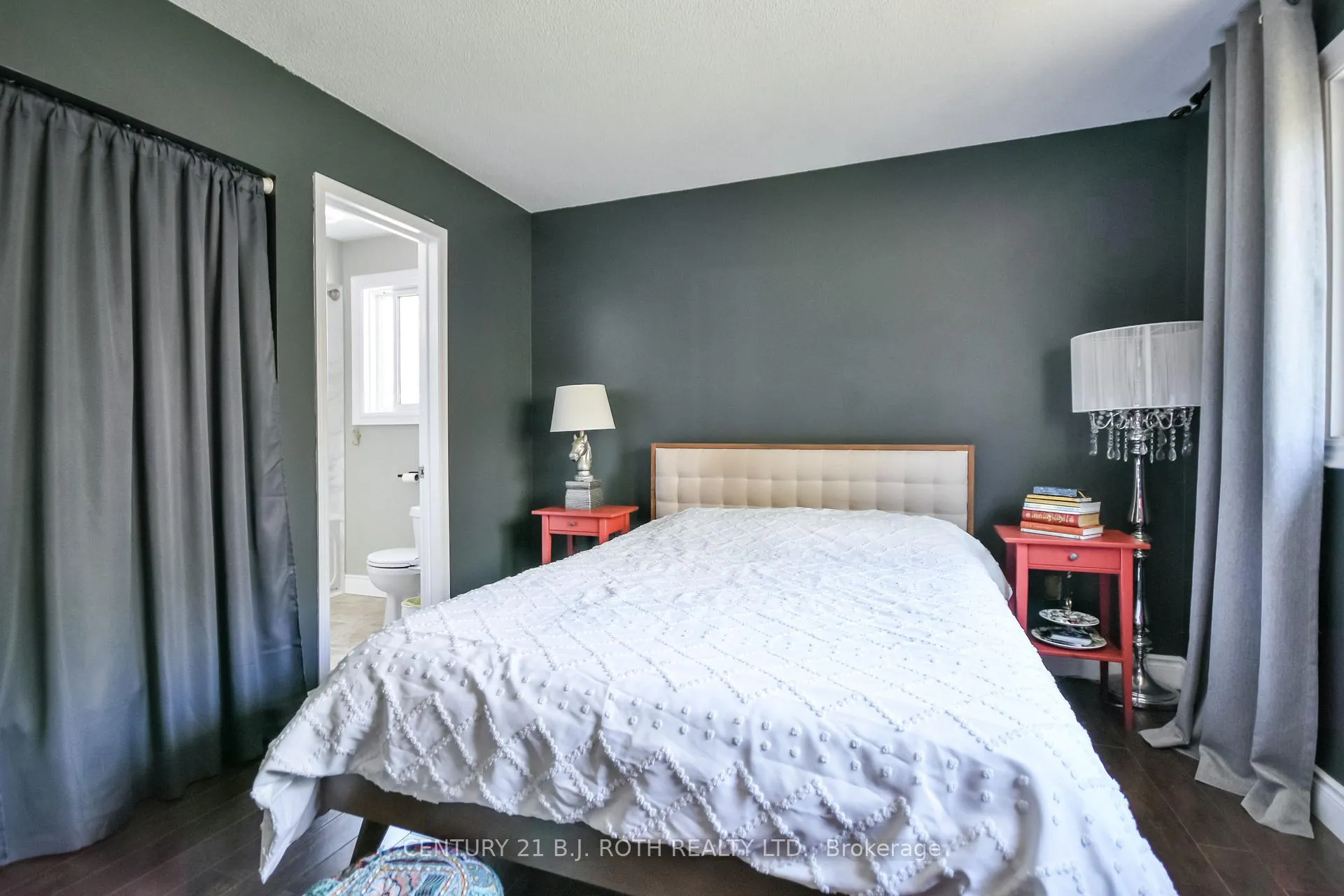 Photo 25 of 55 Moon Drive, Barrie, Ardagh — HOMEH