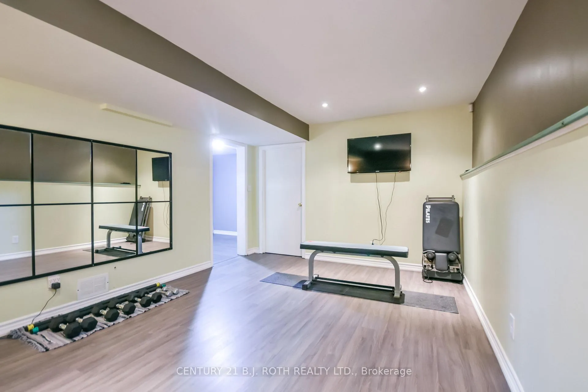 Photo 30 of 55 Moon Drive, Barrie, Ardagh — HOMEH
