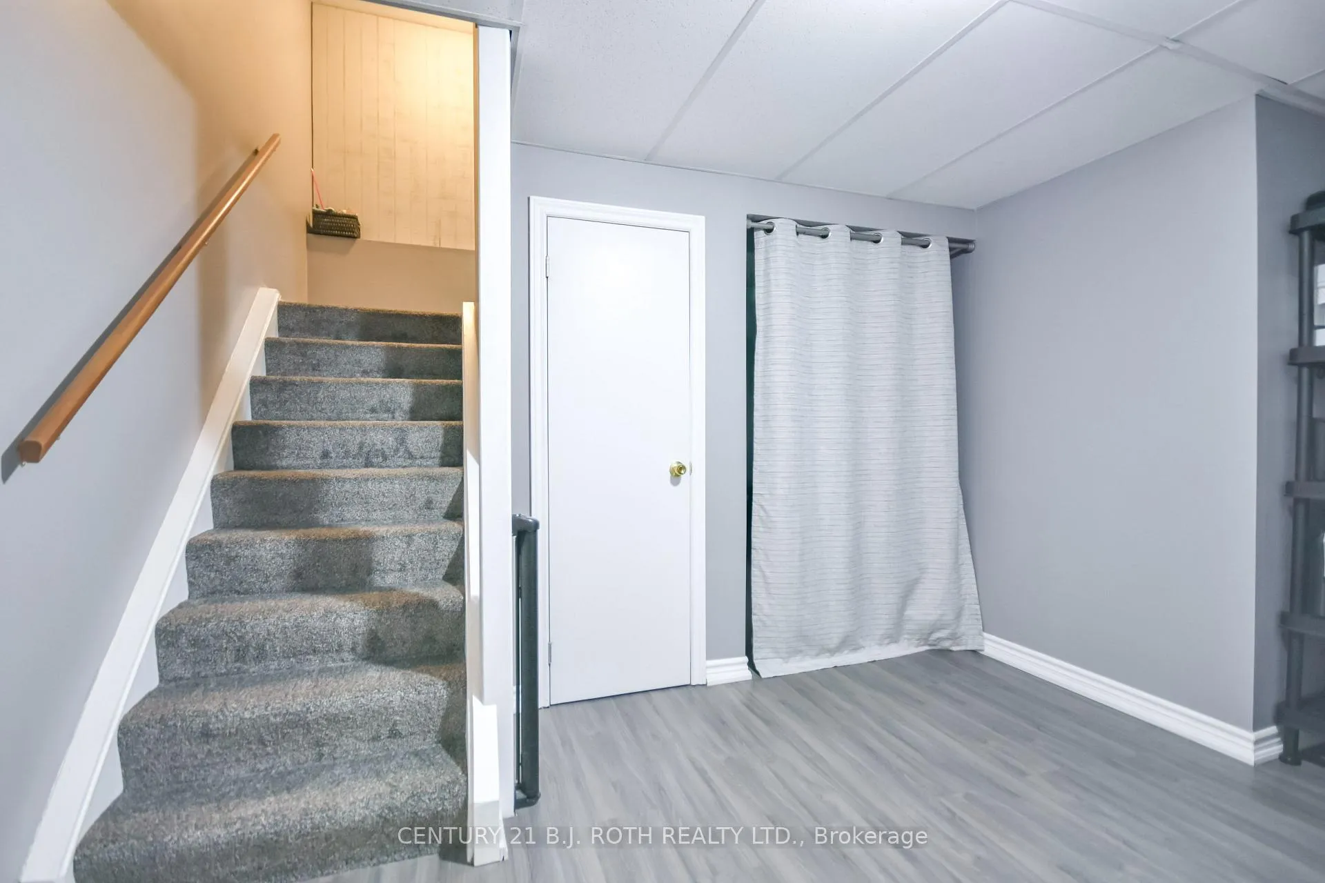Photo 31 of 55 Moon Drive, Barrie, Ardagh — HOMEH