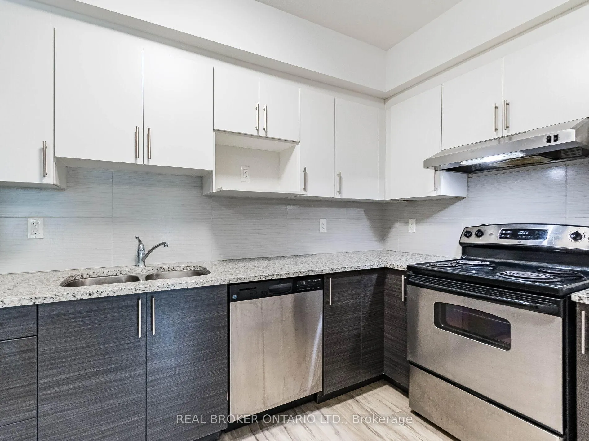 Photo 23 of Unit 123, 258A Sunview Street, Waterloo — HOMEH