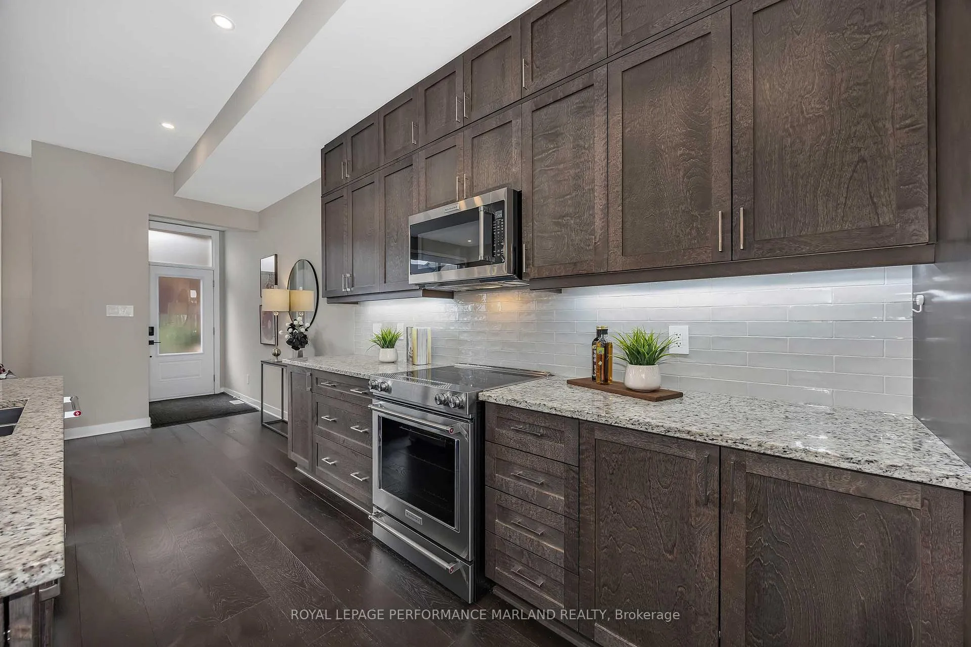 Photo 6 of 462 Codds Road, Ottawa, CFB Rockcliffe and Area — HOMEH