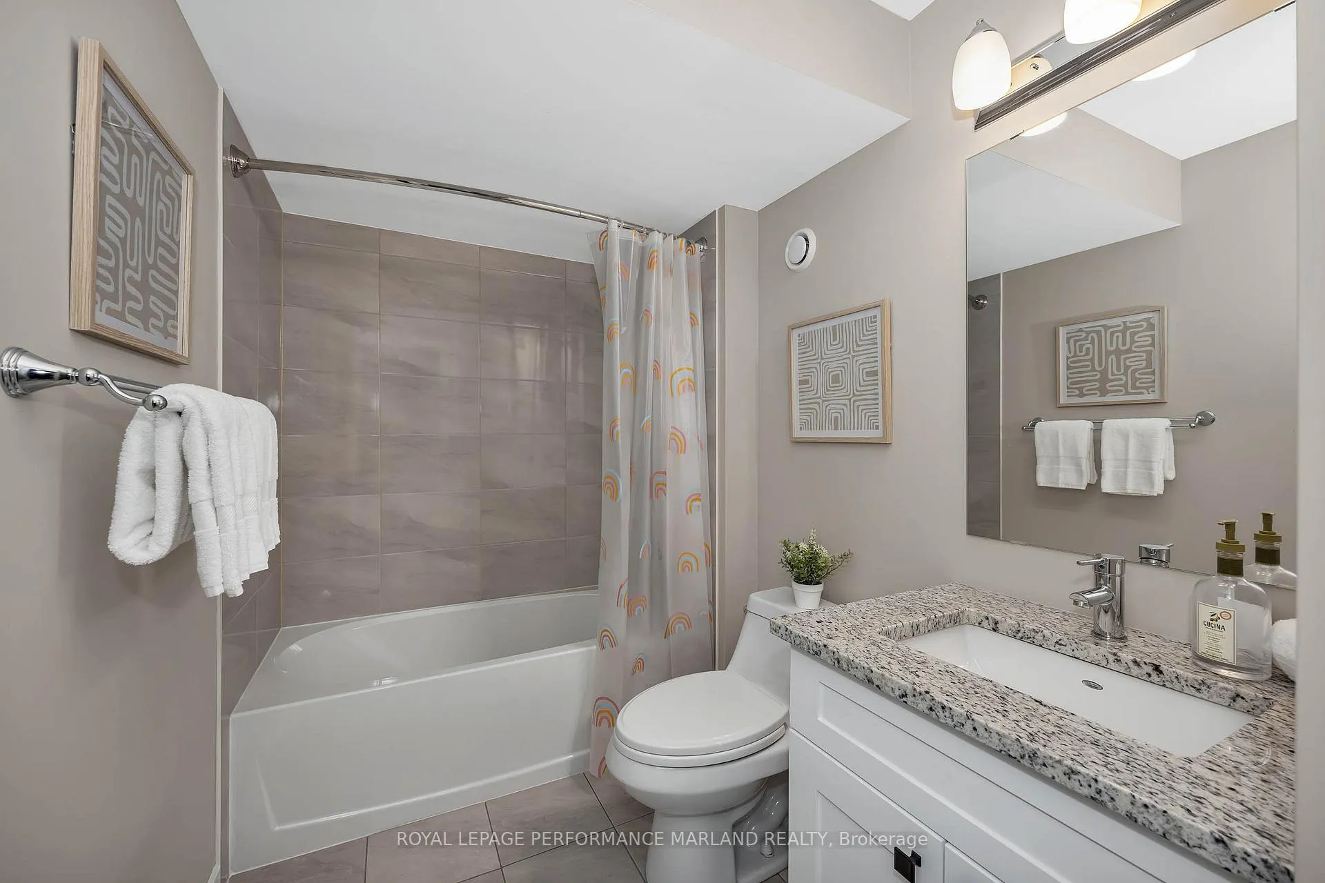 Photo 29 of 462 Codds Road, Ottawa, CFB Rockcliffe and Area — HOMEH