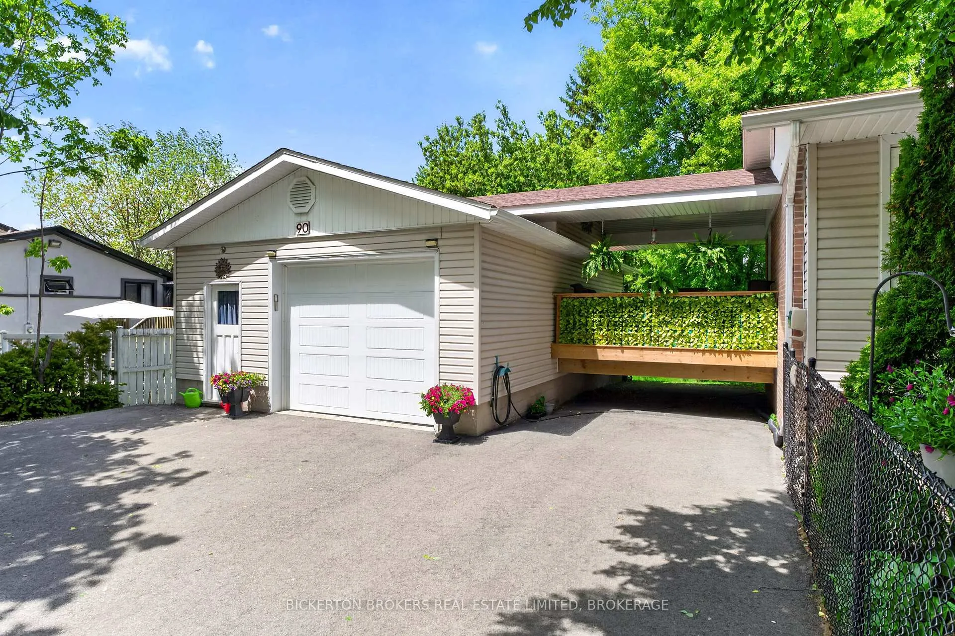 Photo 8 of 90 Ann Street, Gananoque — HOMEH