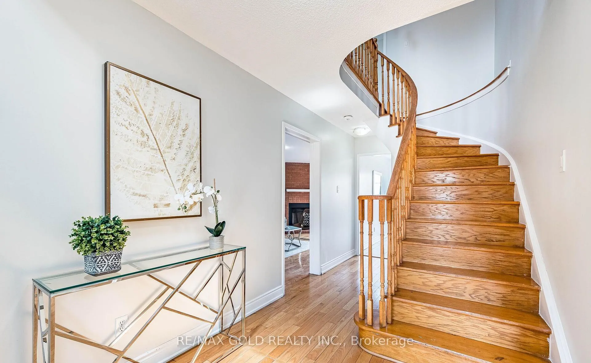 Photo 7 of 92 Moffatt Avenue, Brampton, Fletcher's West — HOMEH