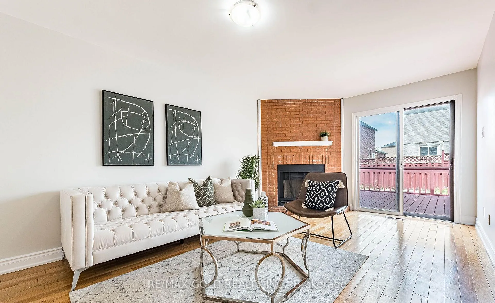 Photo 16 of 92 Moffatt Avenue, Brampton, Fletcher's West — HOMEH