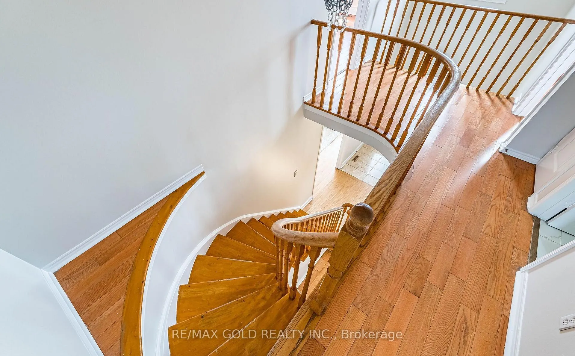 Photo 19 of 92 Moffatt Avenue, Brampton, Fletcher's West — HOMEH
