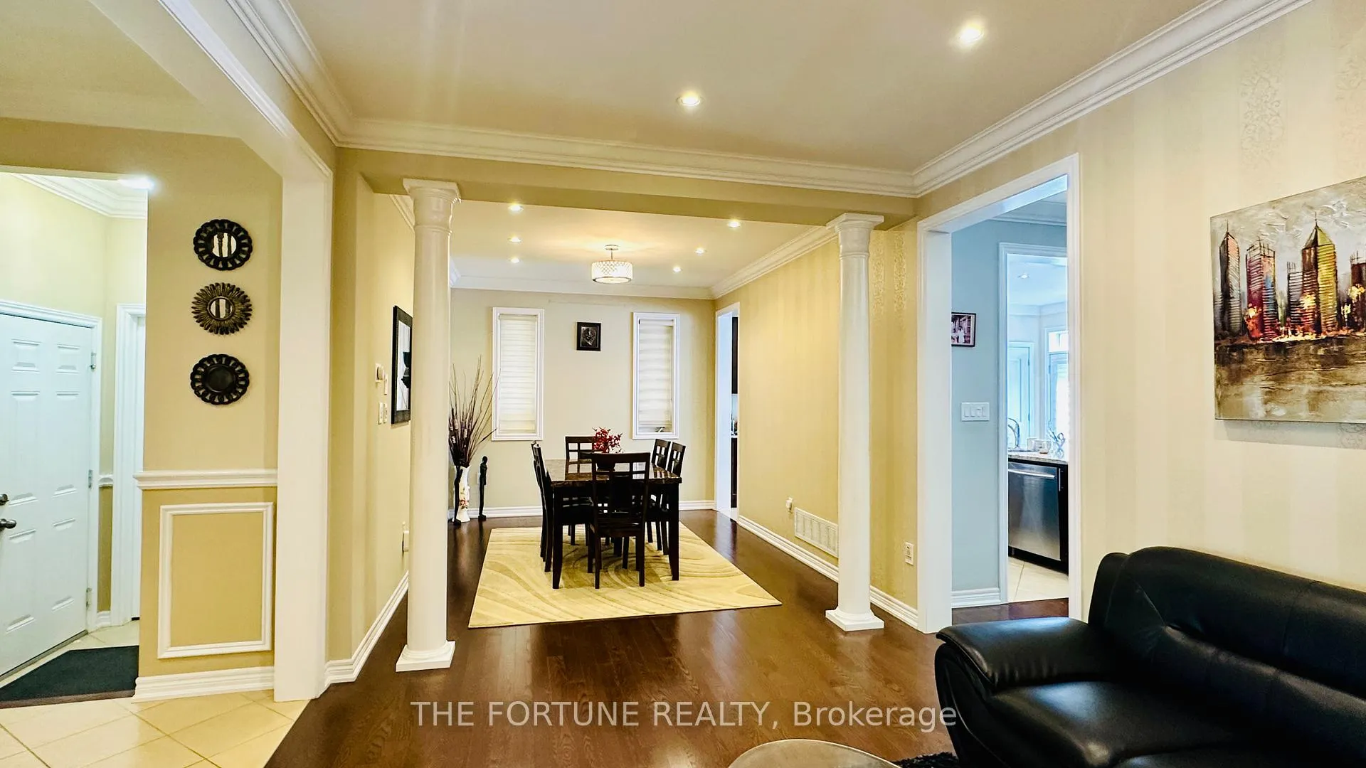 Photo 12 of 25 Swanton Road, Brampton, Credit Valley — HOMEH