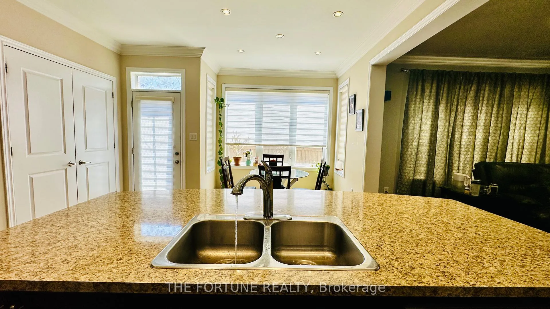 Photo 19 of 25 Swanton Road, Brampton, Credit Valley — HOMEH