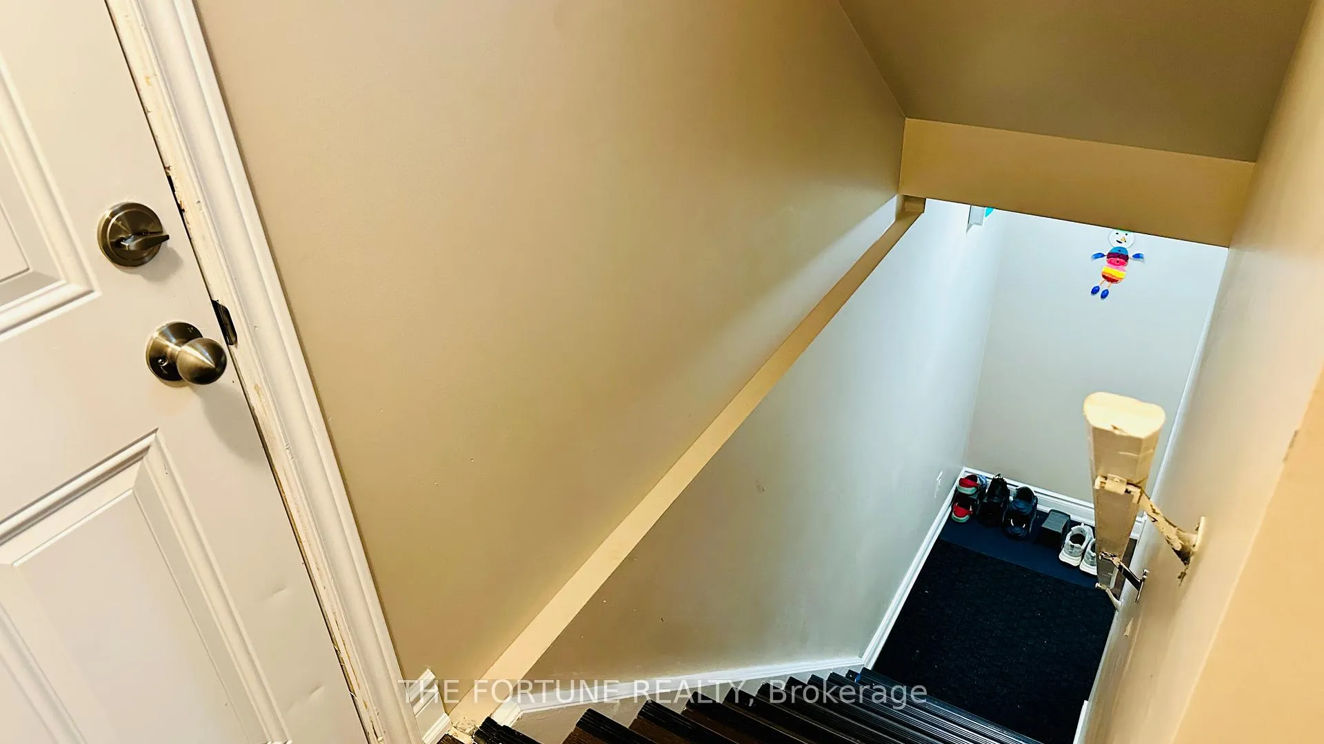 Photo 42 of 25 Swanton Road, Brampton, Credit Valley — HOMEH