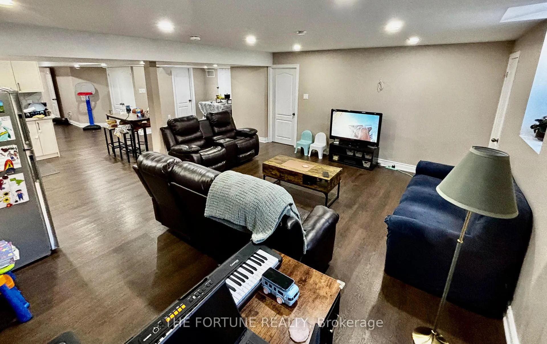 Photo 44 of 25 Swanton Road, Brampton, Credit Valley — HOMEH