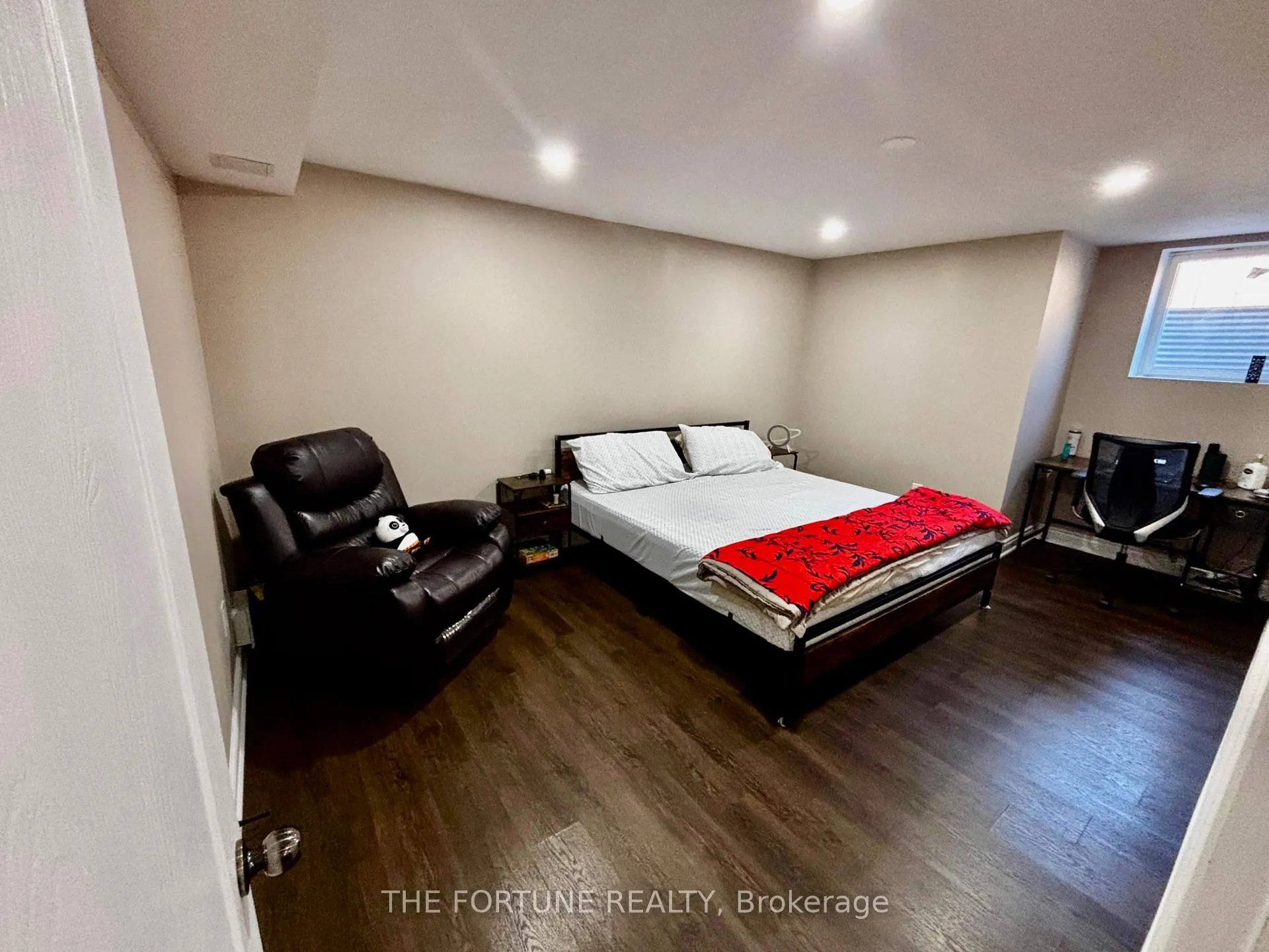 Photo 47 of 25 Swanton Road, Brampton, Credit Valley — HOMEH
