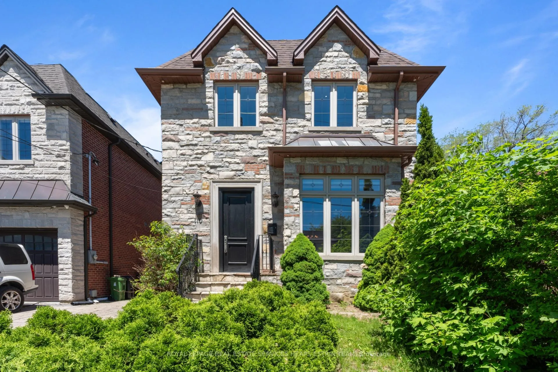 Photo 1 of 110 Parklea Drive, Toronto, Leaside — HOMEH