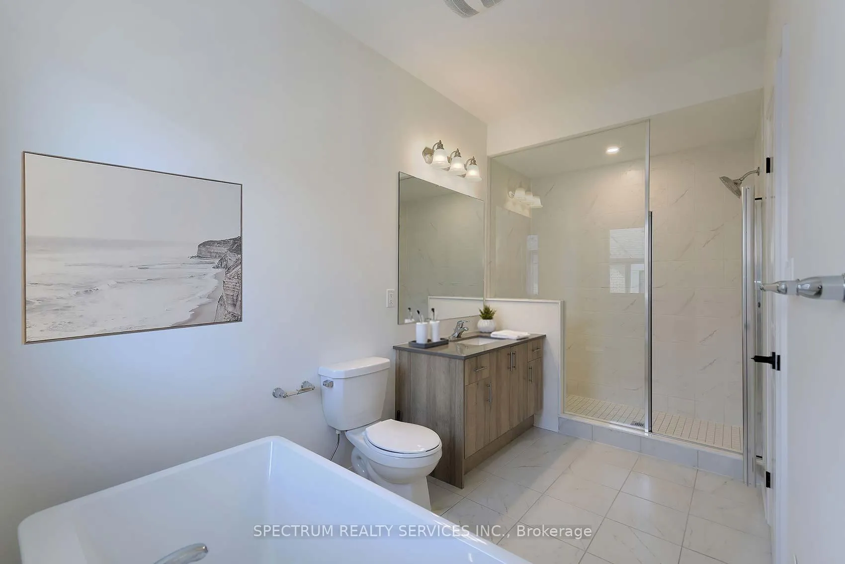 Photo 24 of 176 De La Roche Drive, Vaughan, Vellore Village — HOMEH