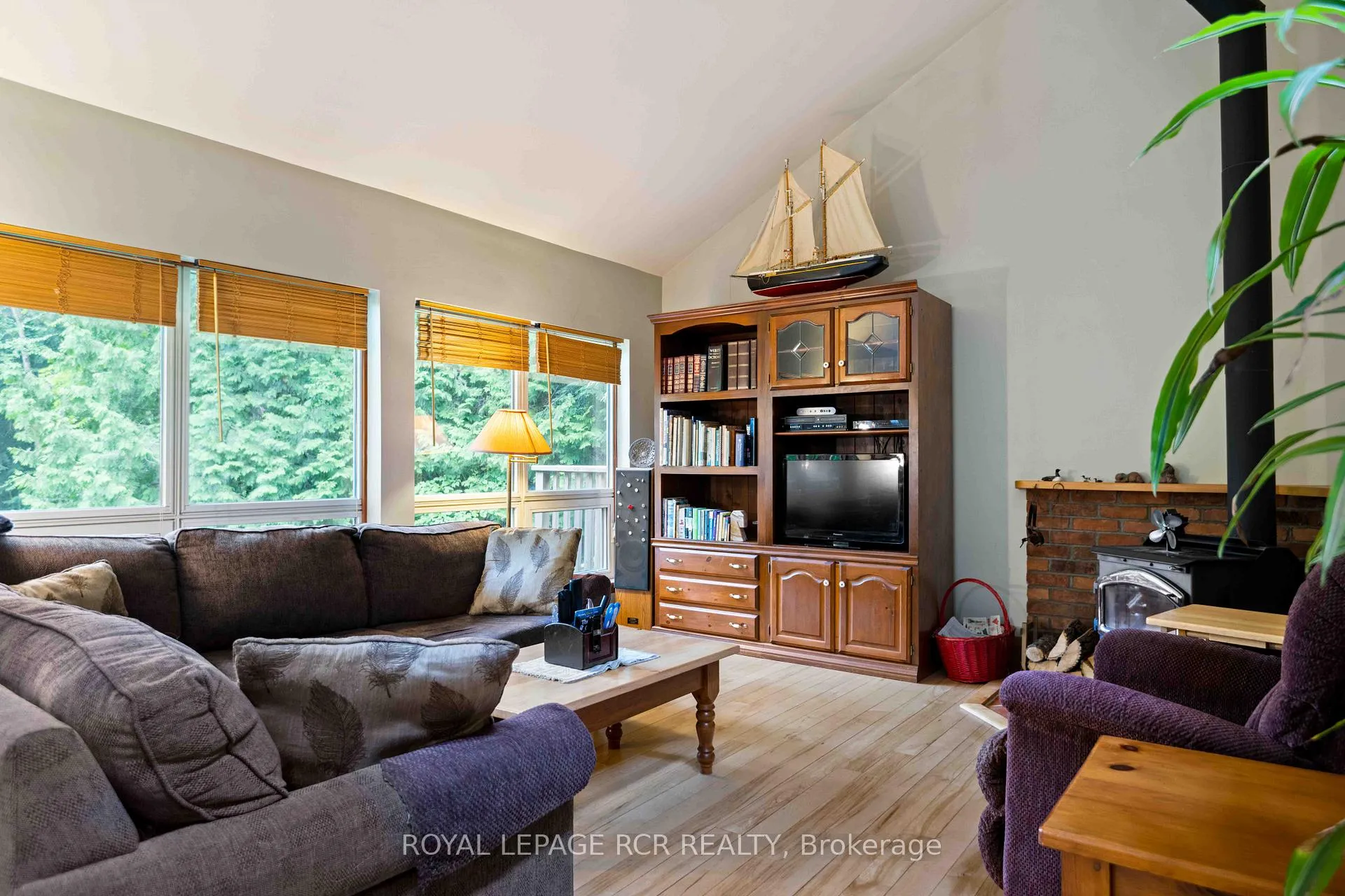Photo 20 of 308392 Hockley Road, Mono, Rural Mono — HOMEH