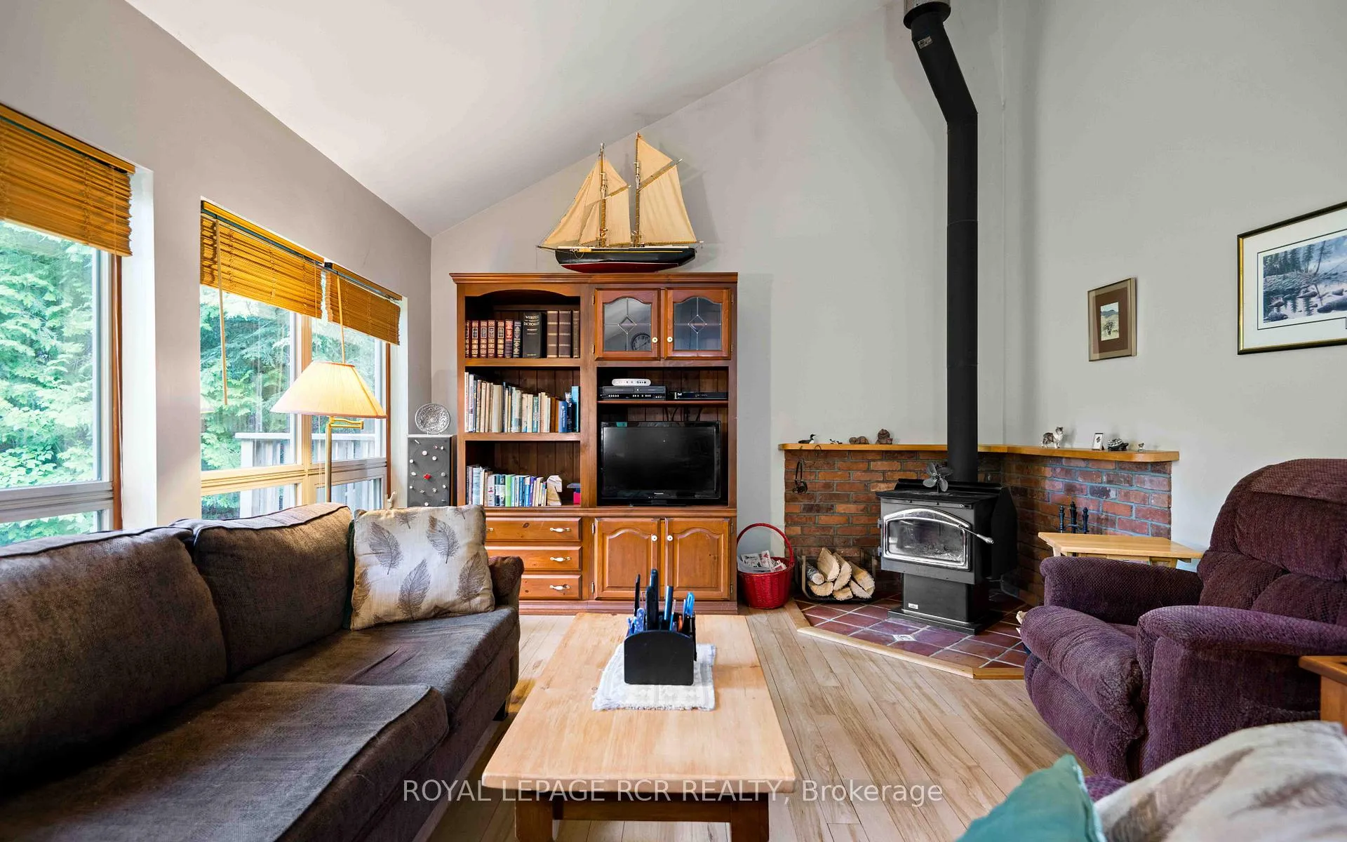 Photo 21 of 308392 Hockley Road, Mono, Rural Mono — HOMEH