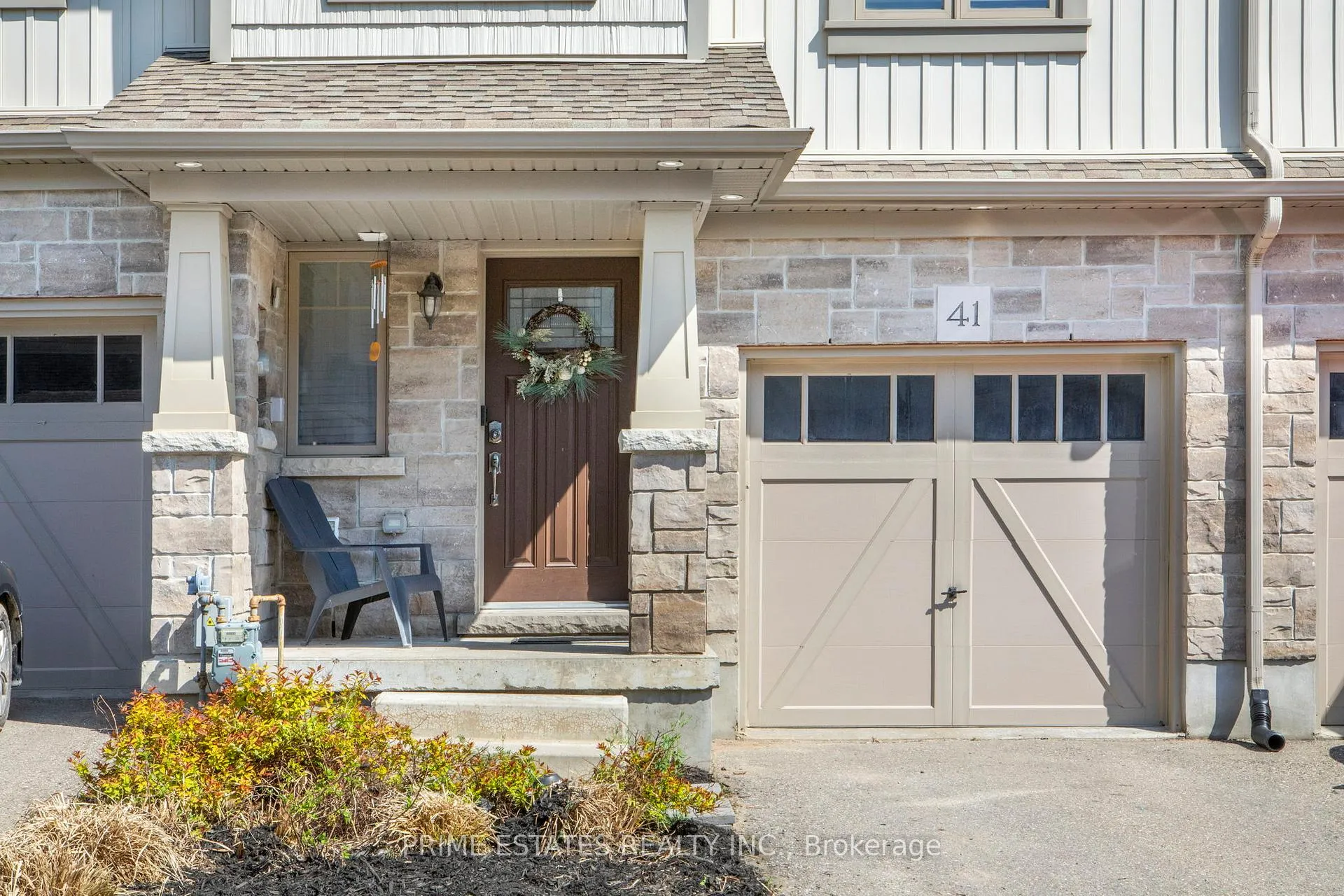 Photo 4 of 124 Parkinson Crescent, Orangeville — HOMEH