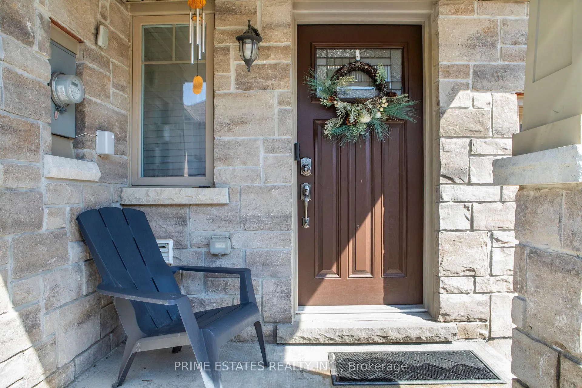 Photo 5 of 124 Parkinson Crescent, Orangeville — HOMEH