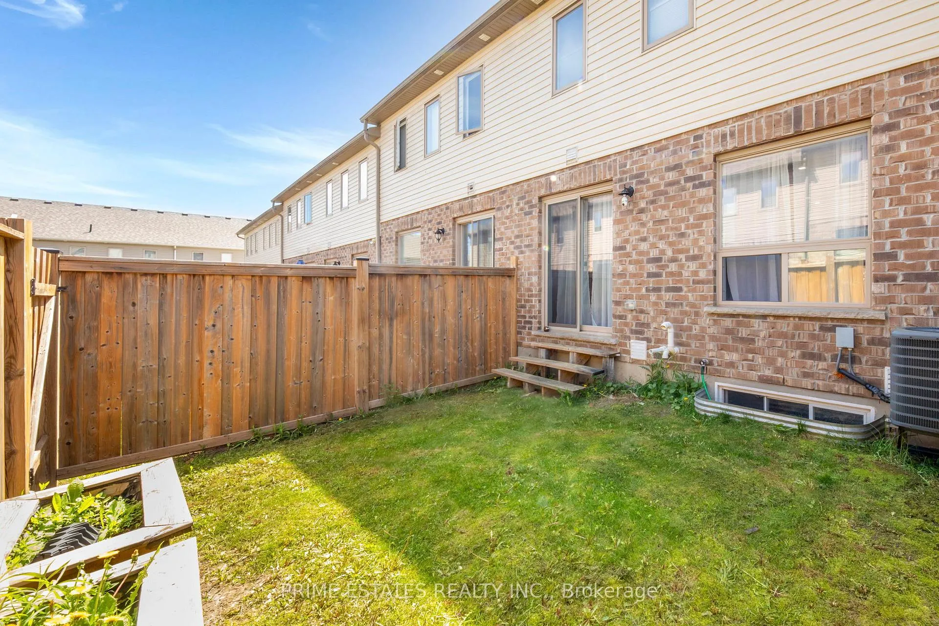Photo 32 of 124 Parkinson Crescent, Orangeville — HOMEH