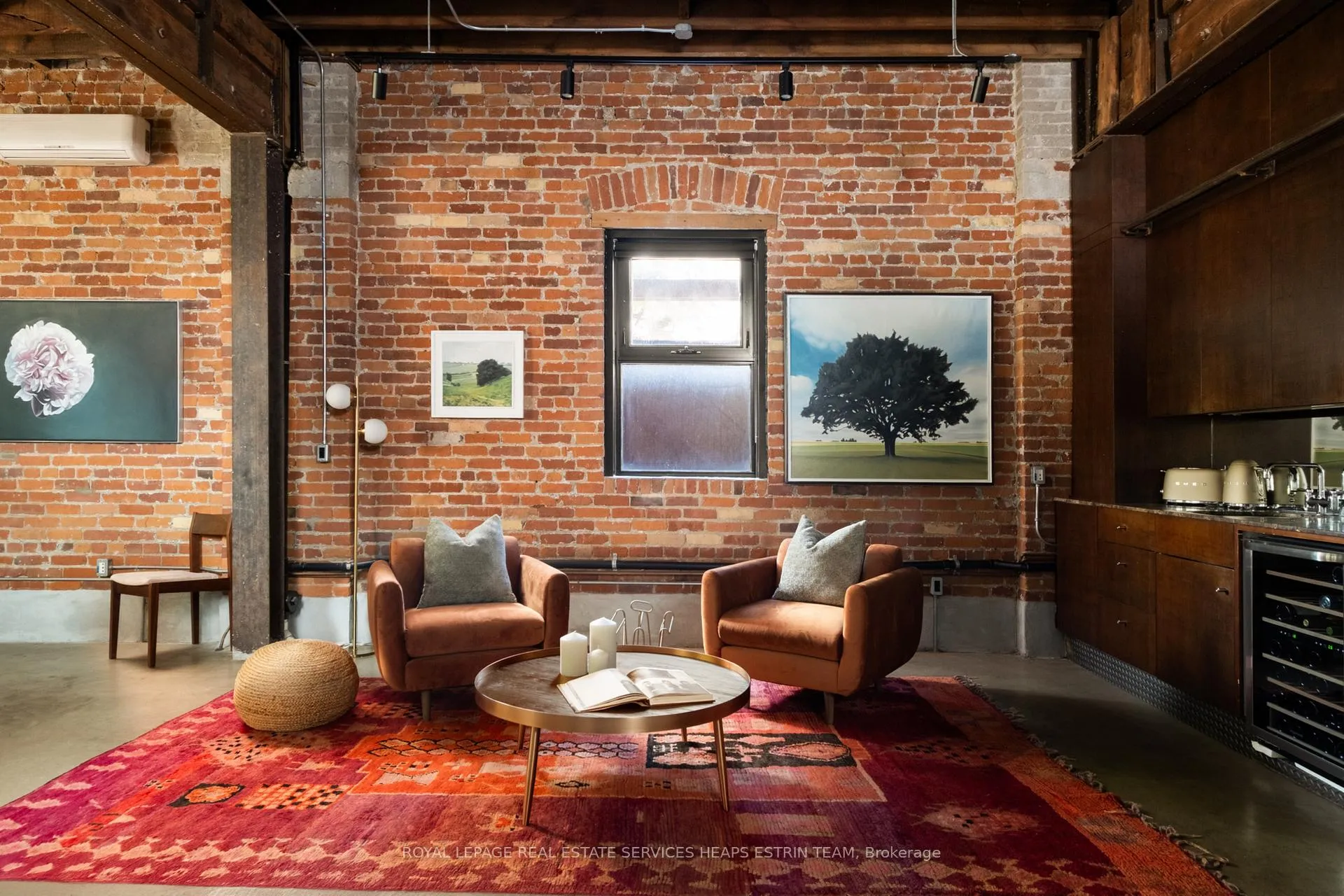 Photo 2 of 121R Fermanagh Avenue, Toronto, Roncesvalles — HOMEH