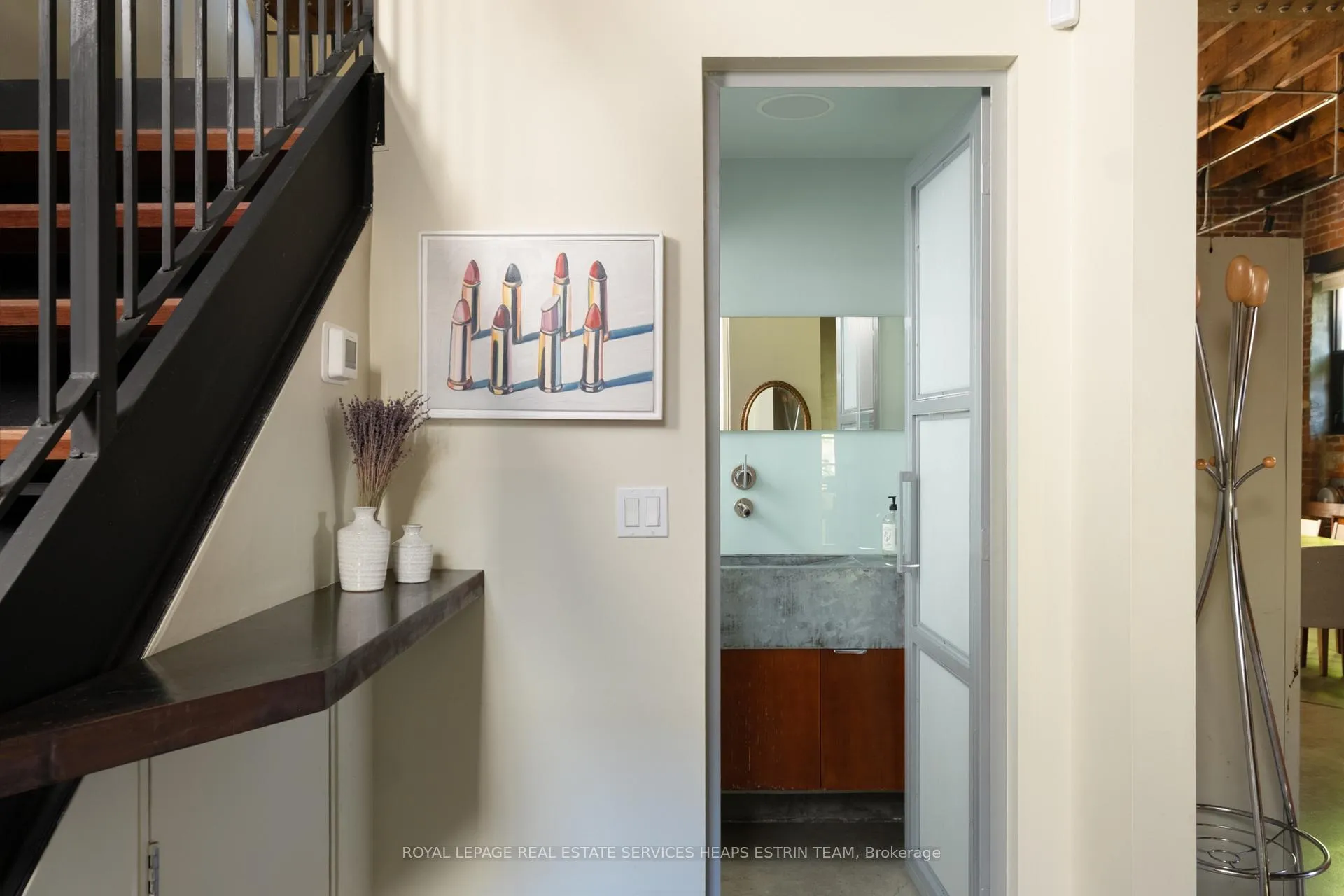 Photo 16 of 121R Fermanagh Avenue, Toronto, Roncesvalles — HOMEH
