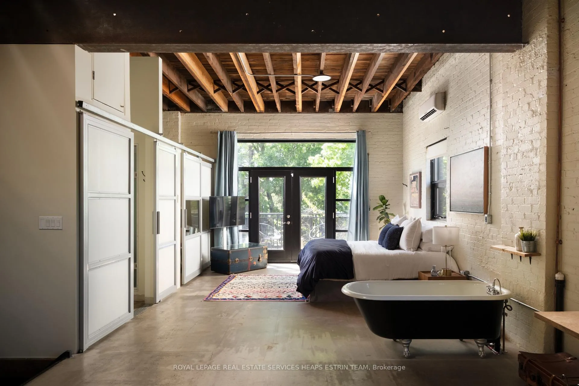 Photo 19 of 121R Fermanagh Avenue, Toronto, Roncesvalles — HOMEH