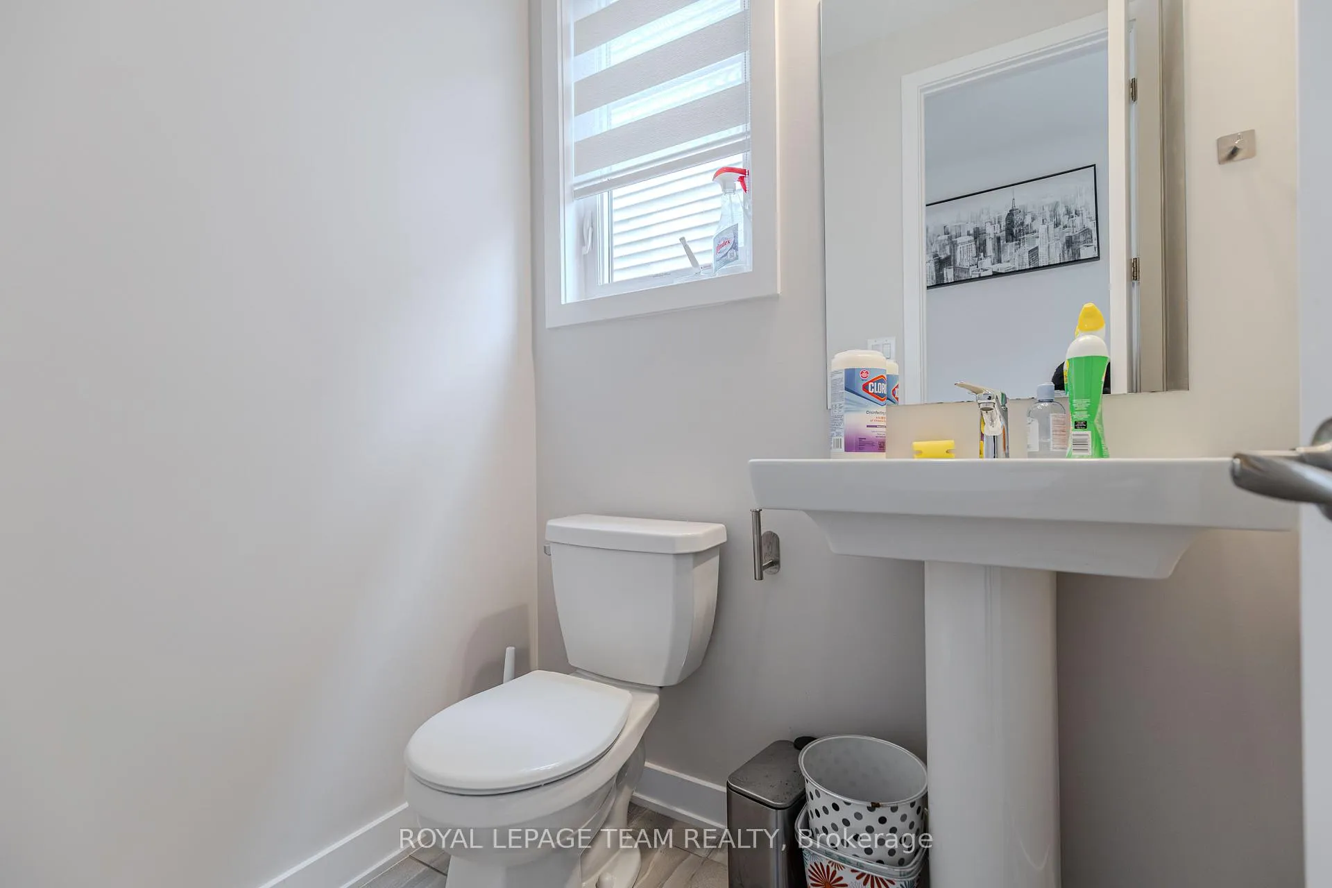 Photo 5 of 97 Mudminnow Crescent, Ottawa, Avalon West — HOMEH