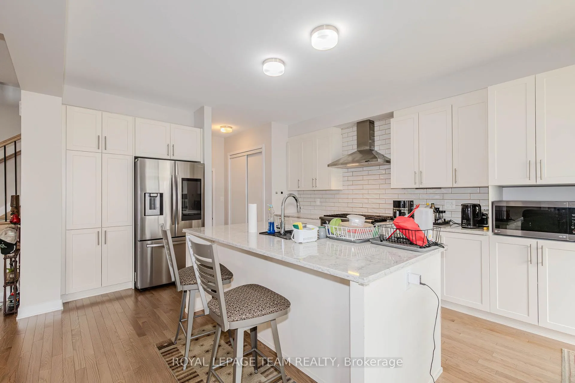 Photo 17 of 97 Mudminnow Crescent, Ottawa, Avalon West — HOMEH