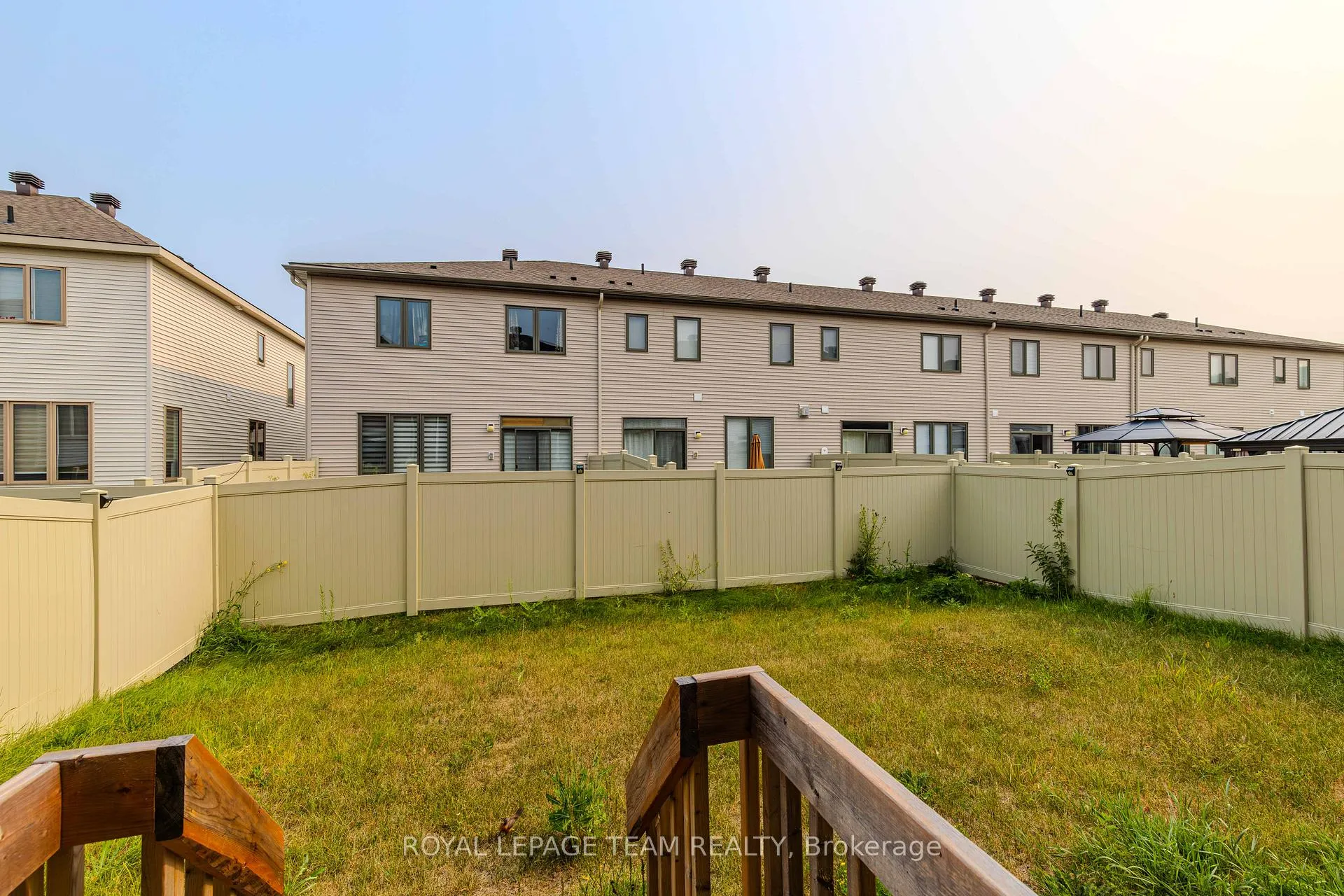 Photo 24 of 97 Mudminnow Crescent, Ottawa, Avalon West — HOMEH