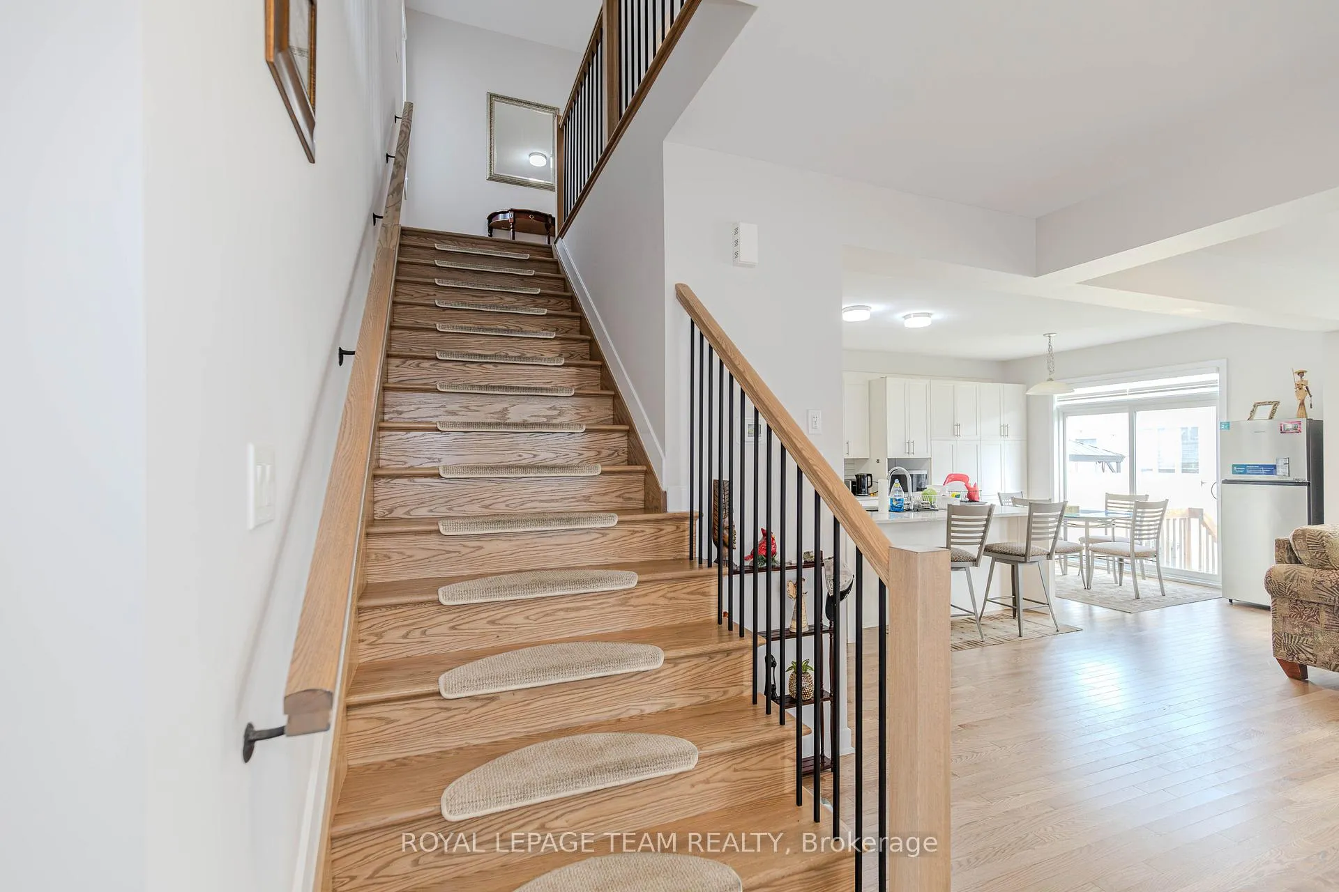 Photo 25 of 97 Mudminnow Crescent, Ottawa, Avalon West — HOMEH