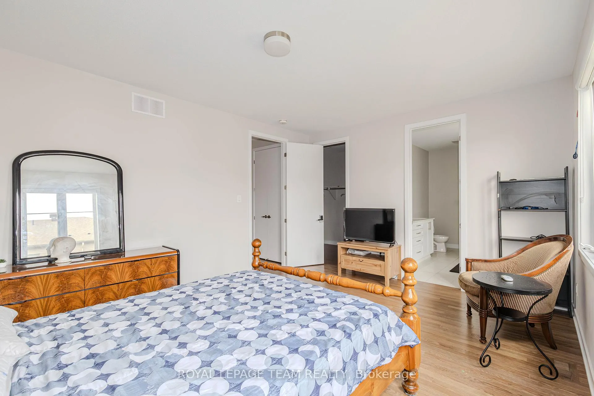 Photo 29 of 97 Mudminnow Crescent, Ottawa, Avalon West — HOMEH
