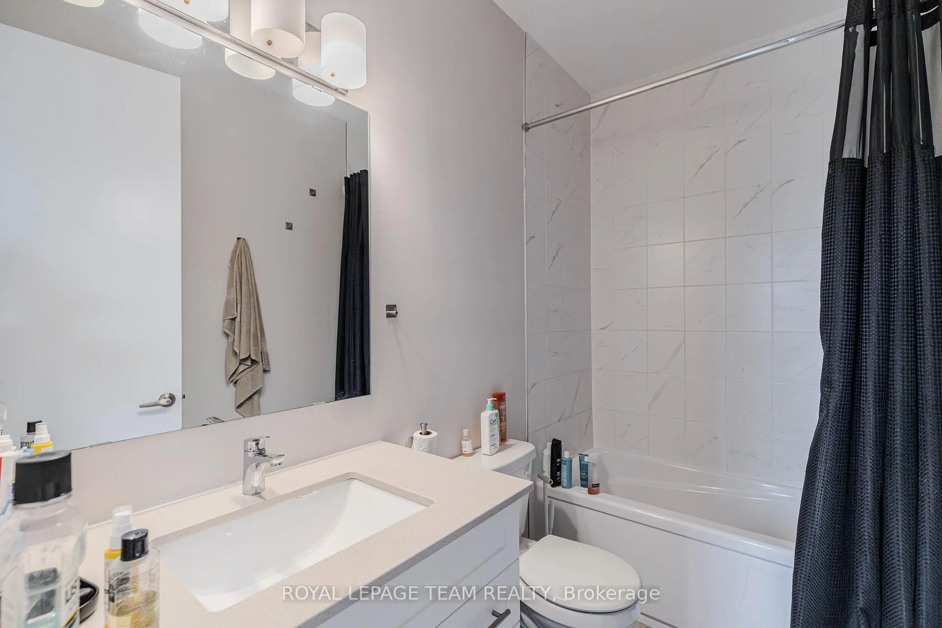 Photo 37 of 97 Mudminnow Crescent, Ottawa, Avalon West — HOMEH