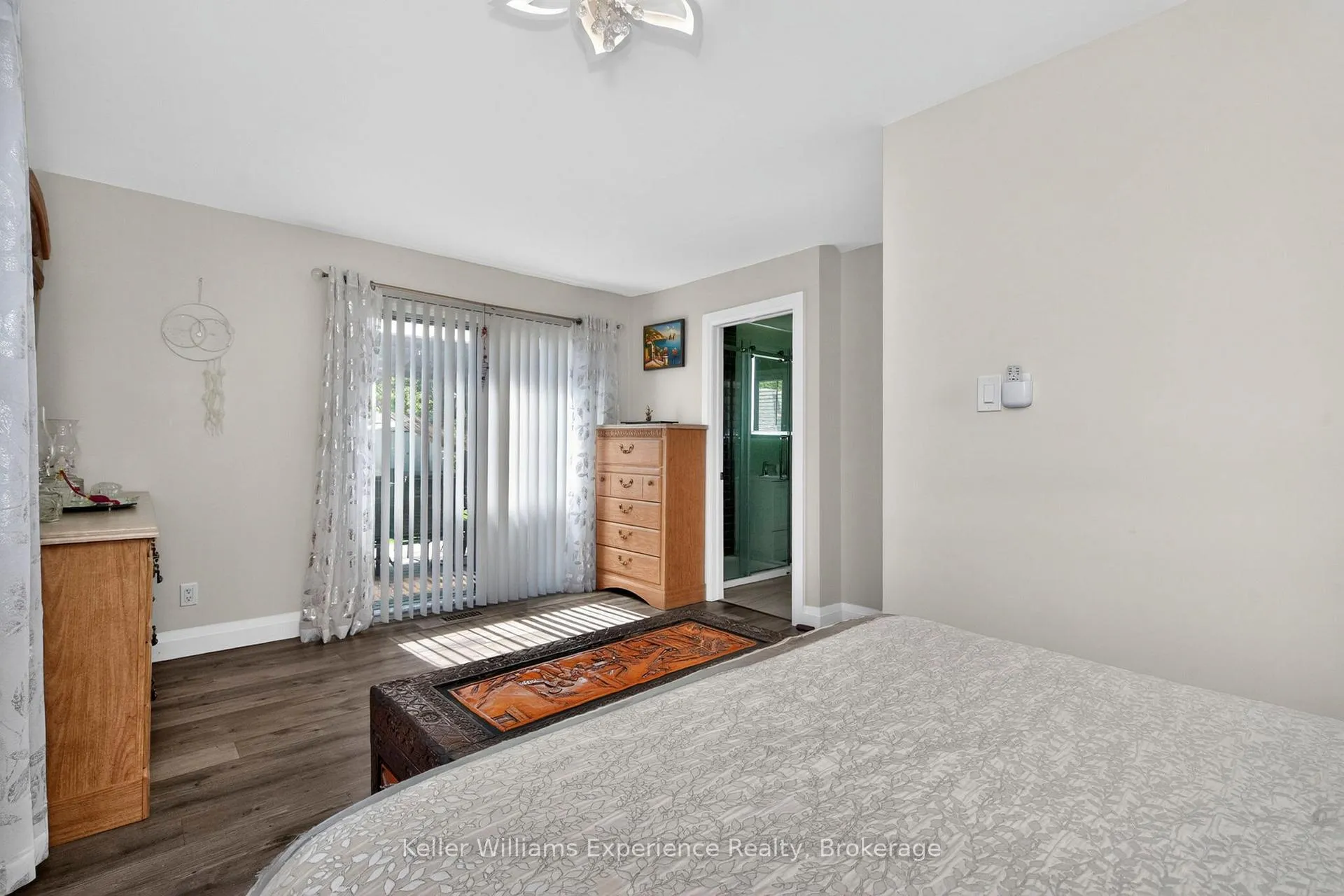 Photo 22 of 174 Seventh Street, Midland — HOMEH