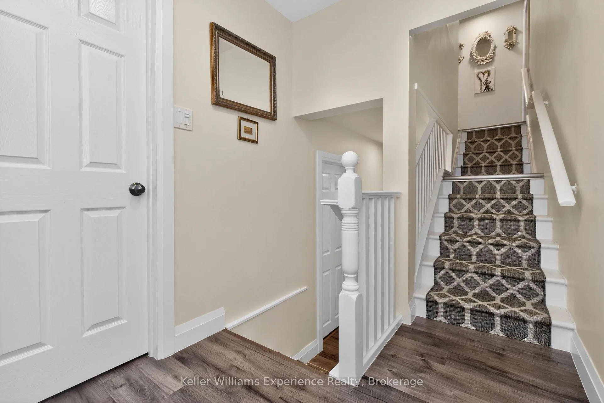 Photo 24 of 174 Seventh Street, Midland — HOMEH