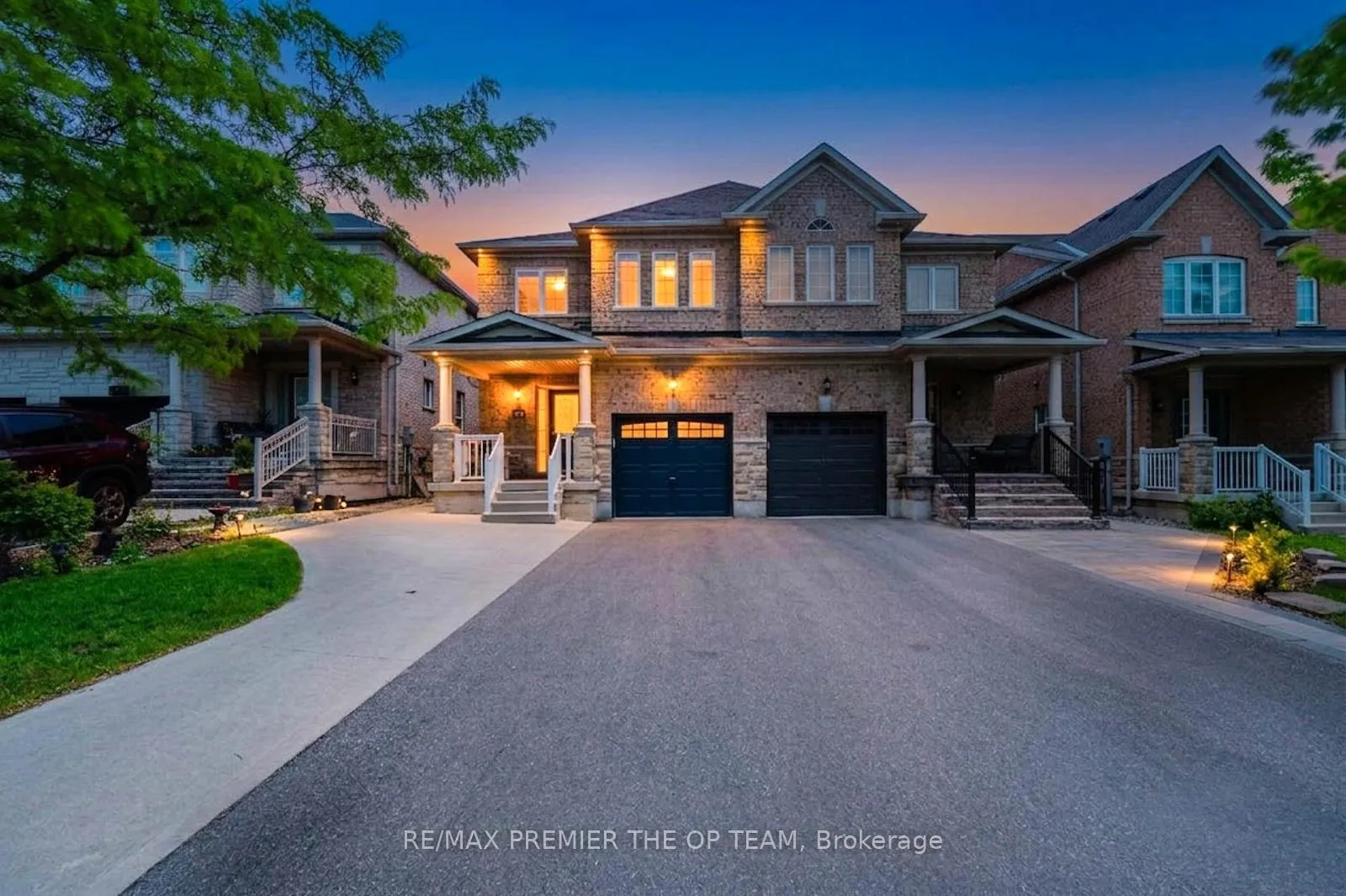 Photo 1 of 29 Manordale Crescent, Vaughan, Vellore Village — HOMEH