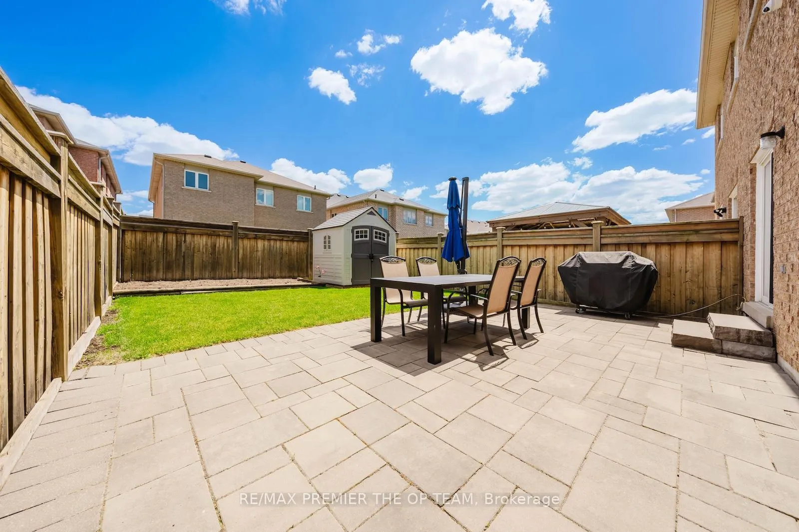 Photo 33 of 29 Manordale Crescent, Vaughan, Vellore Village — HOMEH