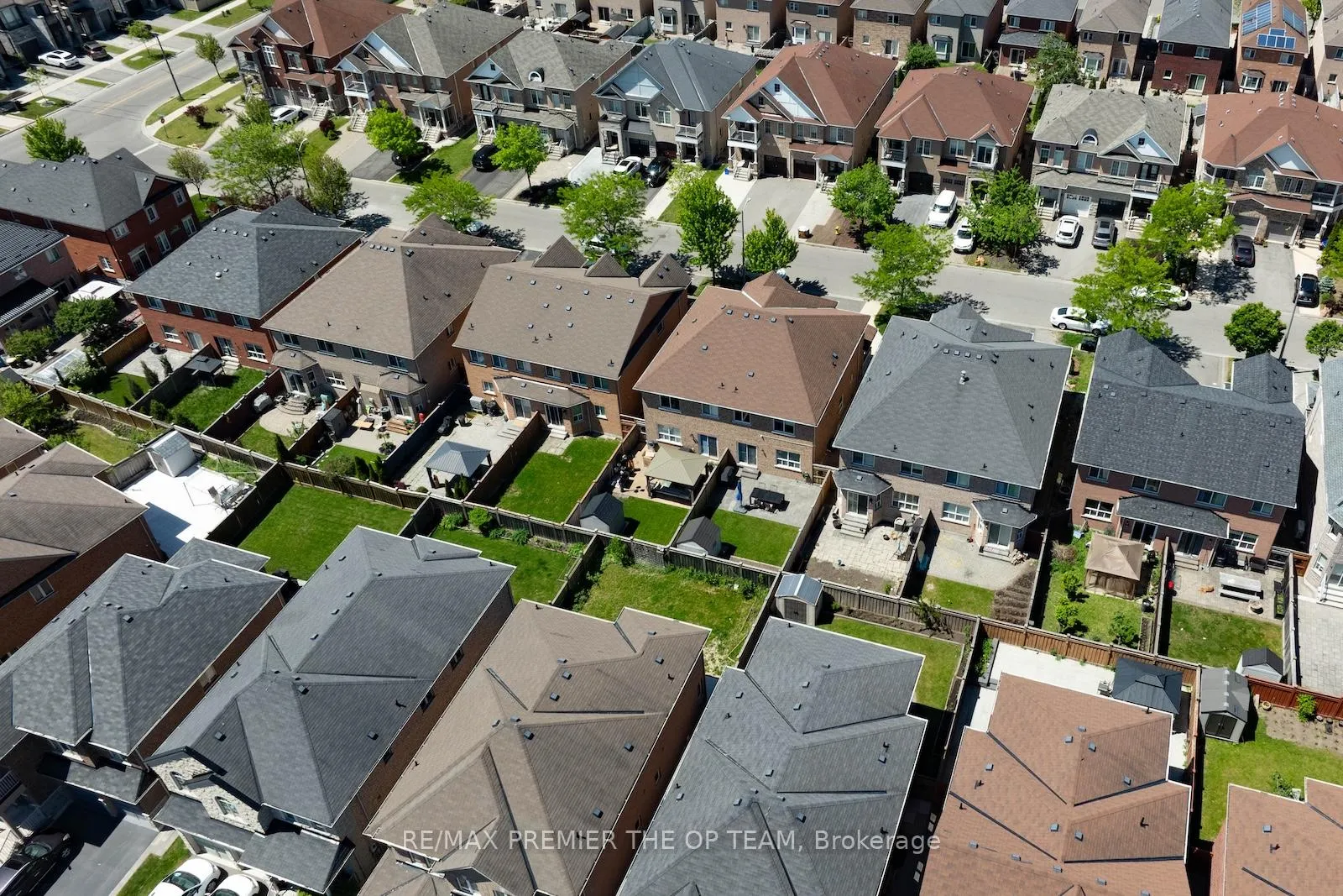 Photo 36 of 29 Manordale Crescent, Vaughan, Vellore Village — HOMEH