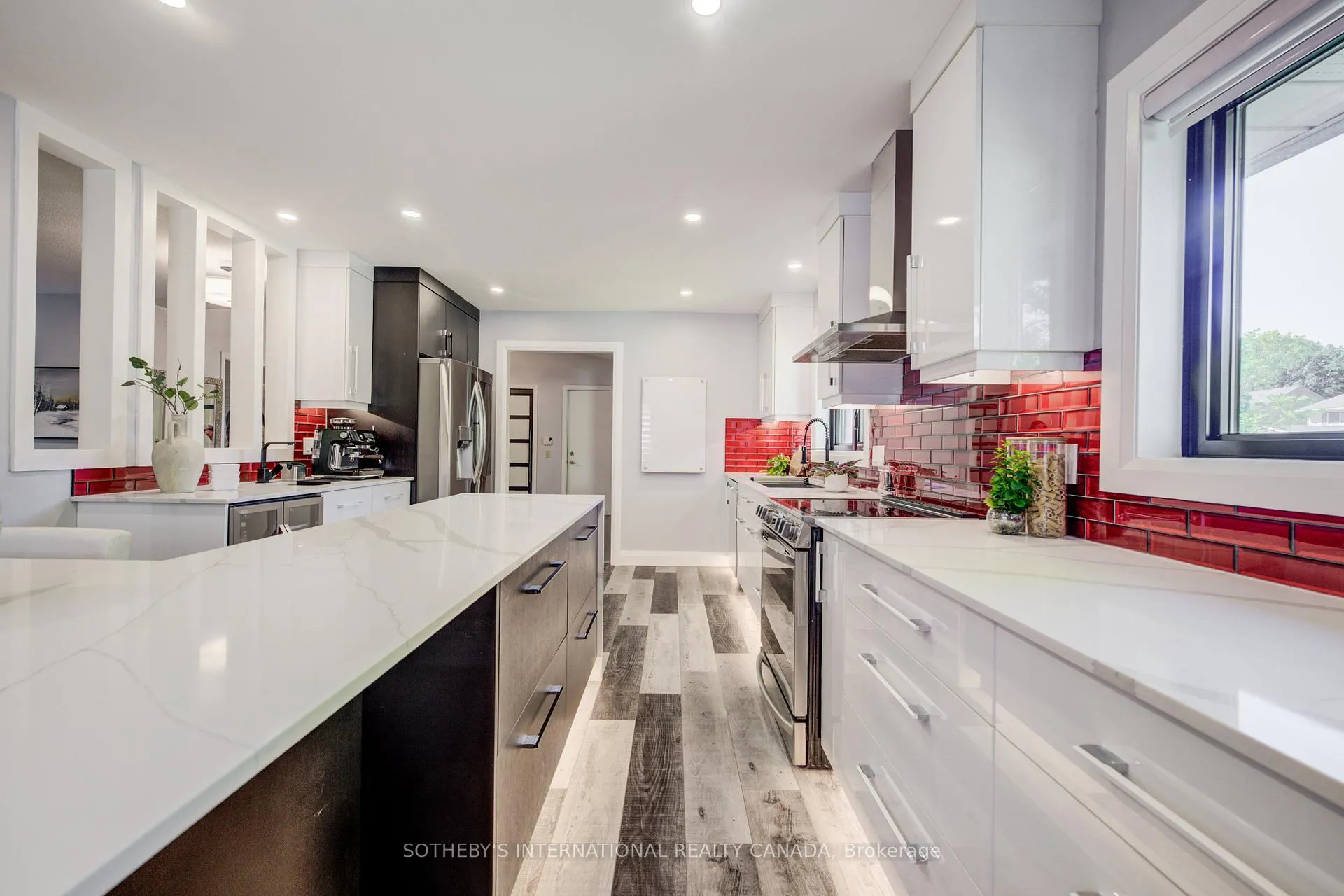 Photo 19 of 304 Auburn Drive, Waterloo — HOMEH