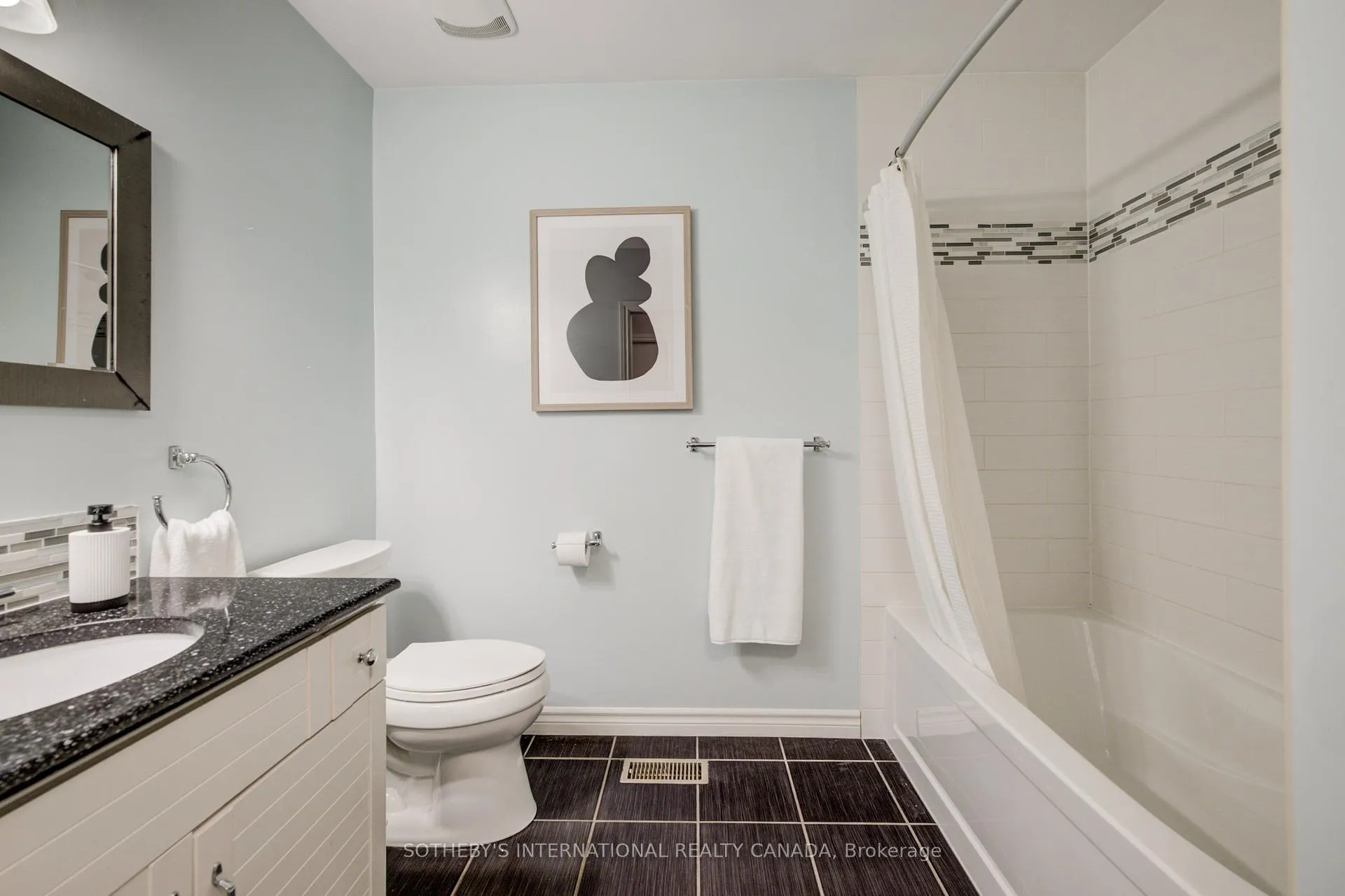 Photo 21 of 304 Auburn Drive, Waterloo — HOMEH