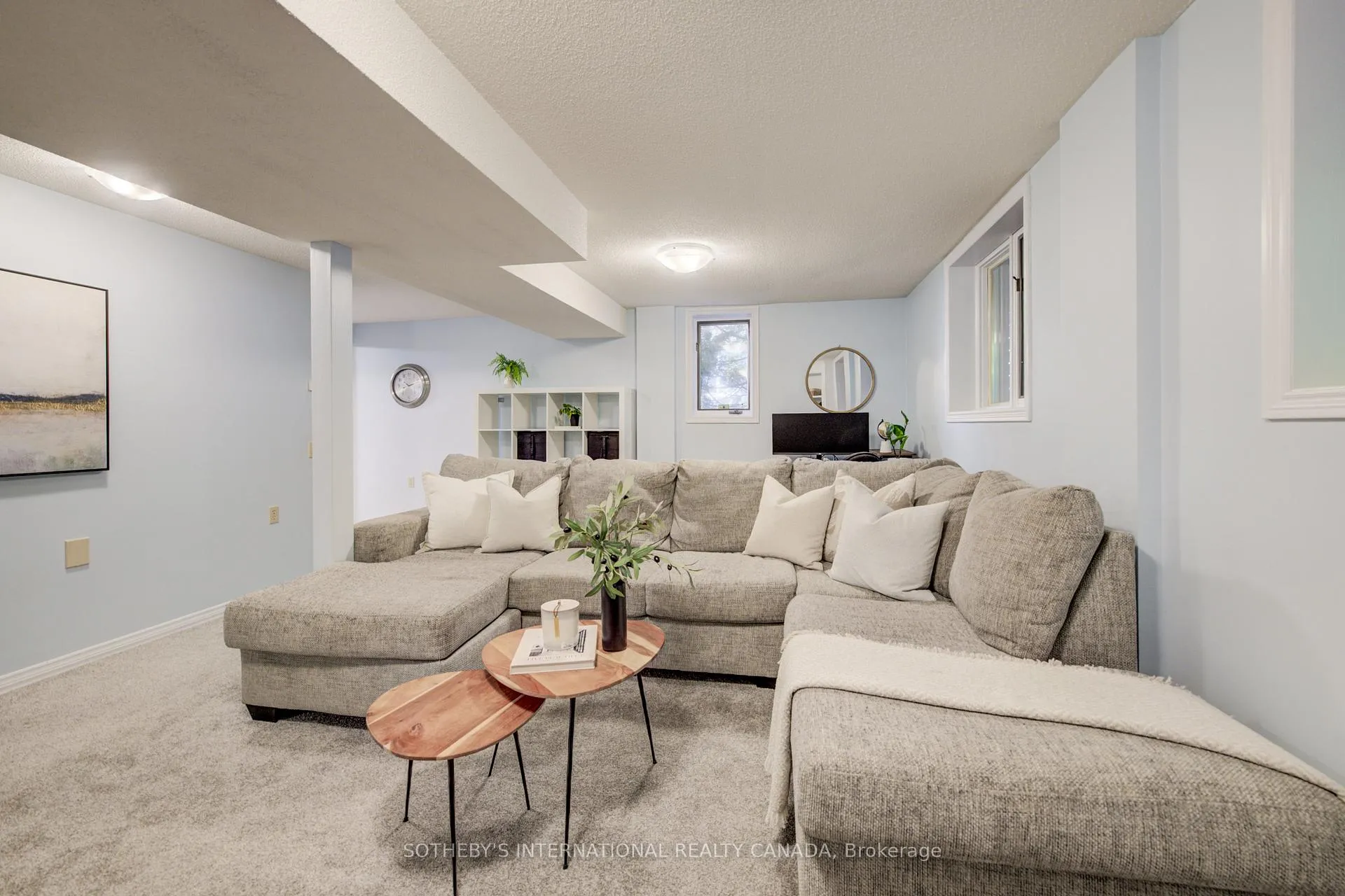 Photo 28 of 304 Auburn Drive, Waterloo — HOMEH