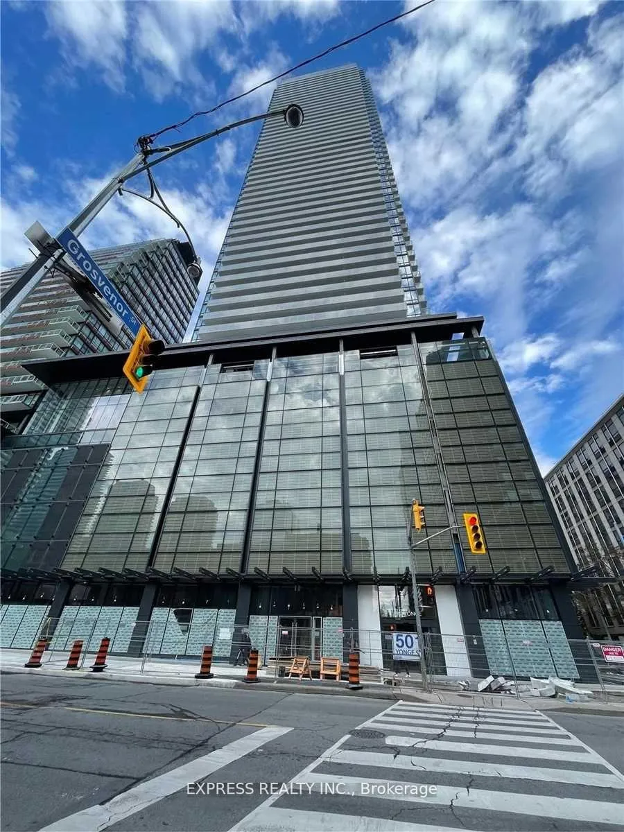 Photo 15 of Unit 2007, 501 Yonge Street, Toronto, Church-Yonge Corridor — HOMEH