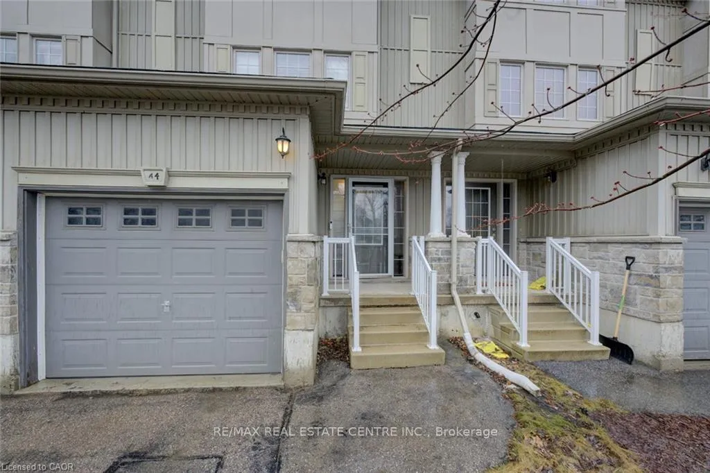 Photo 2 of Unit A4, 20 David Bergey Drive, Kitchener — HOMEH