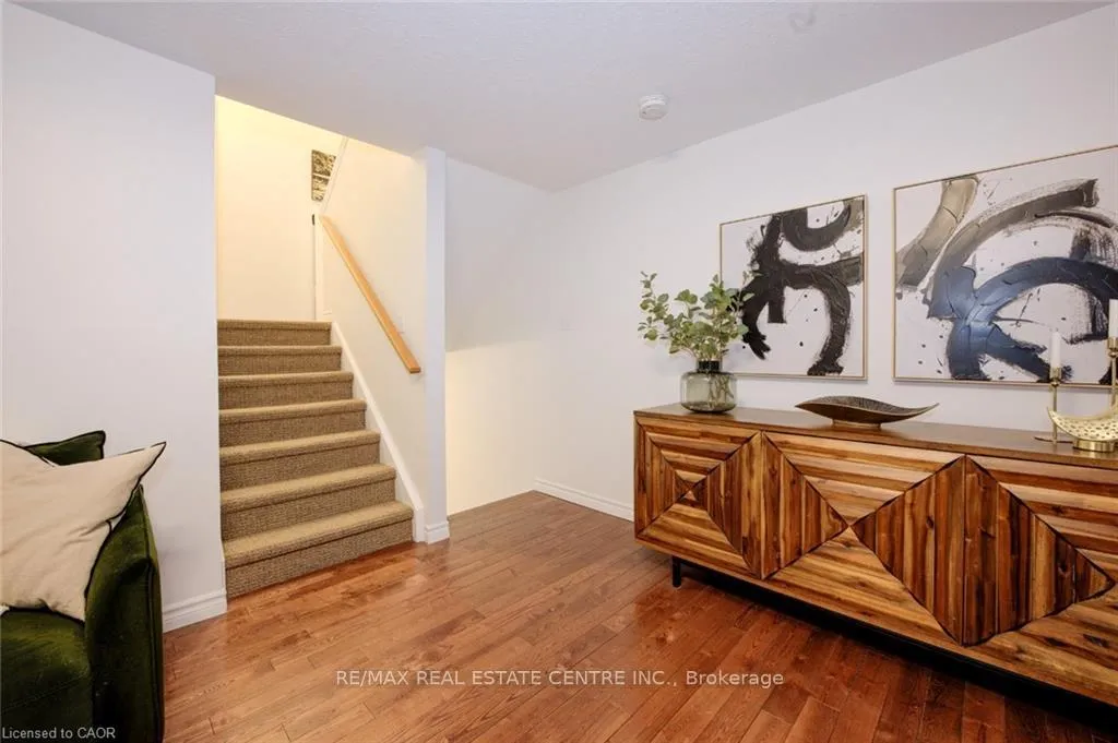 Photo 9 of Unit A4, 20 David Bergey Drive, Kitchener — HOMEH