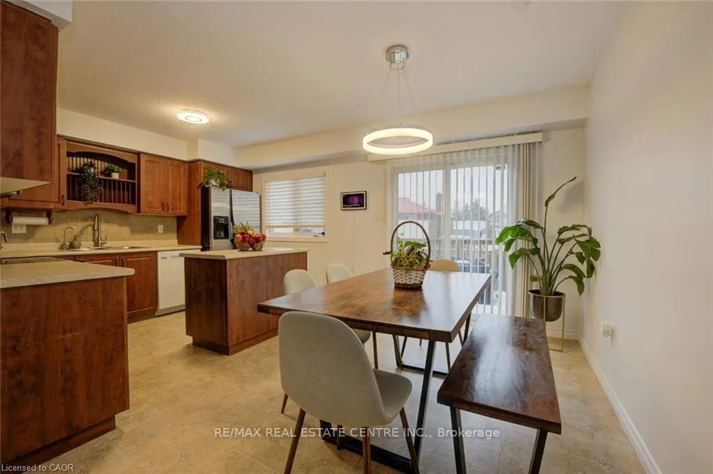 Photo 15 of Unit A4, 20 David Bergey Drive, Kitchener — HOMEH