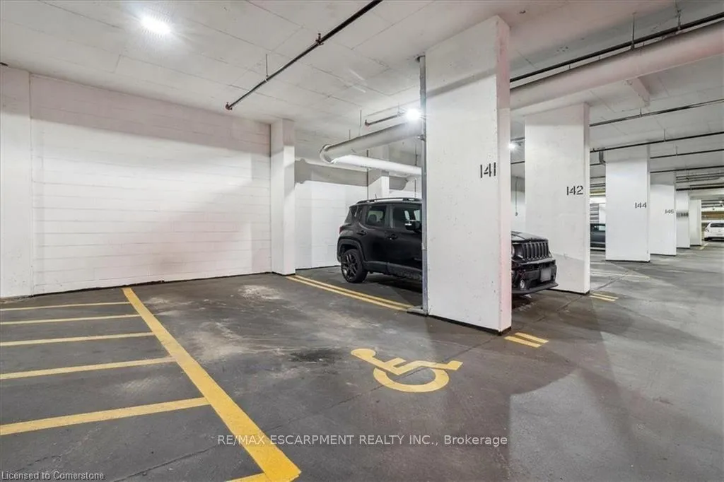 Photo 23 of Unit 1910, 2093 Fairview Street, Burlington, Freeman — HOMEH