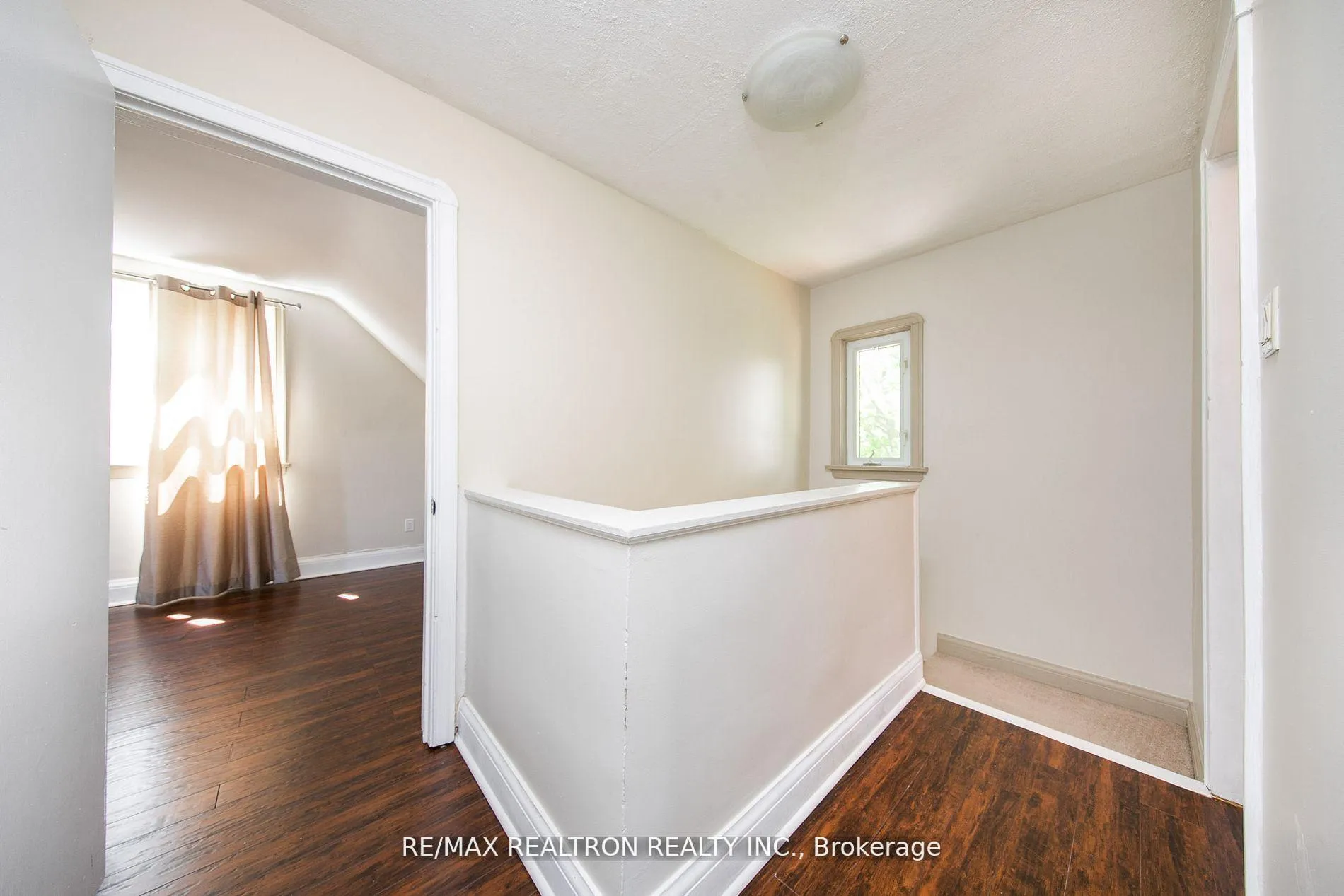 Photo 16 of 24 Highland Park Boulevard, Markham, Thornhill — HOMEH