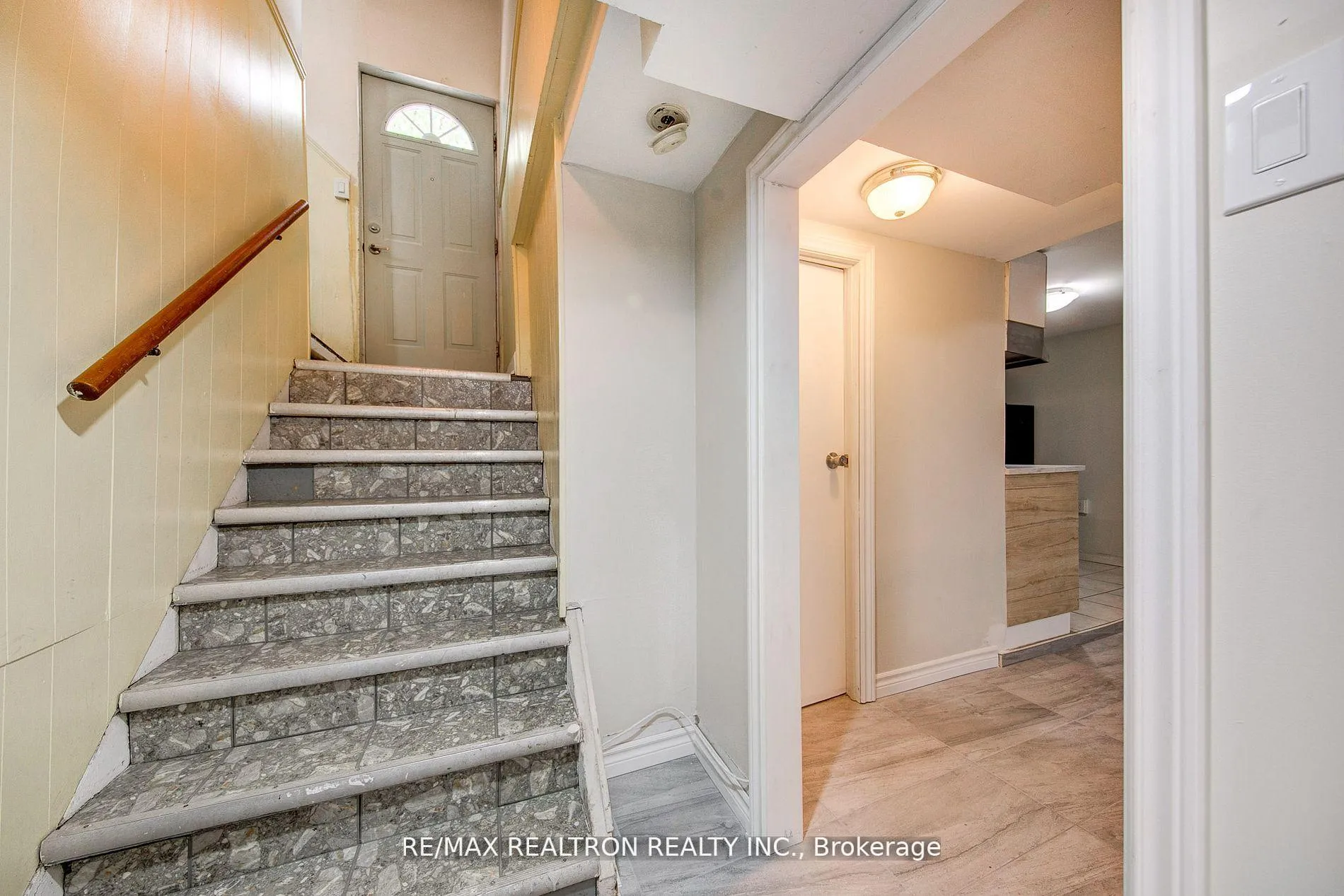 Photo 26 of 24 Highland Park Boulevard, Markham, Thornhill — HOMEH