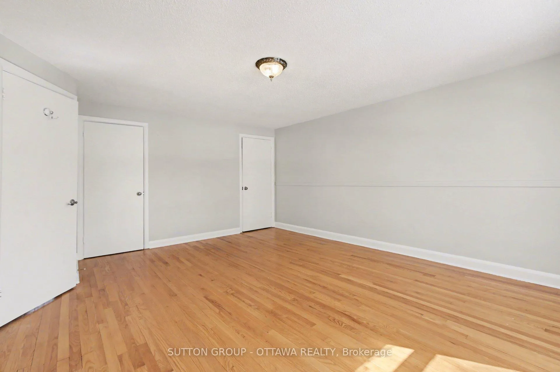 Photo 22 of 1071 Aldea Avenue, Ottawa, Billings Bridge — HOMEH