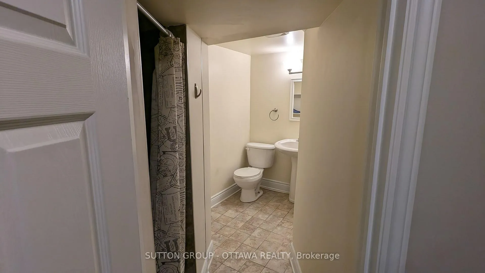 Photo 30 of 1071 Aldea Avenue, Ottawa, Billings Bridge — HOMEH