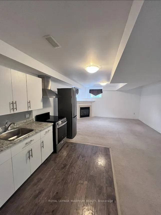 Photo 5 of Unit Bsmt, 82 Ambler, Barrie, Georgian Drive — HOMEH