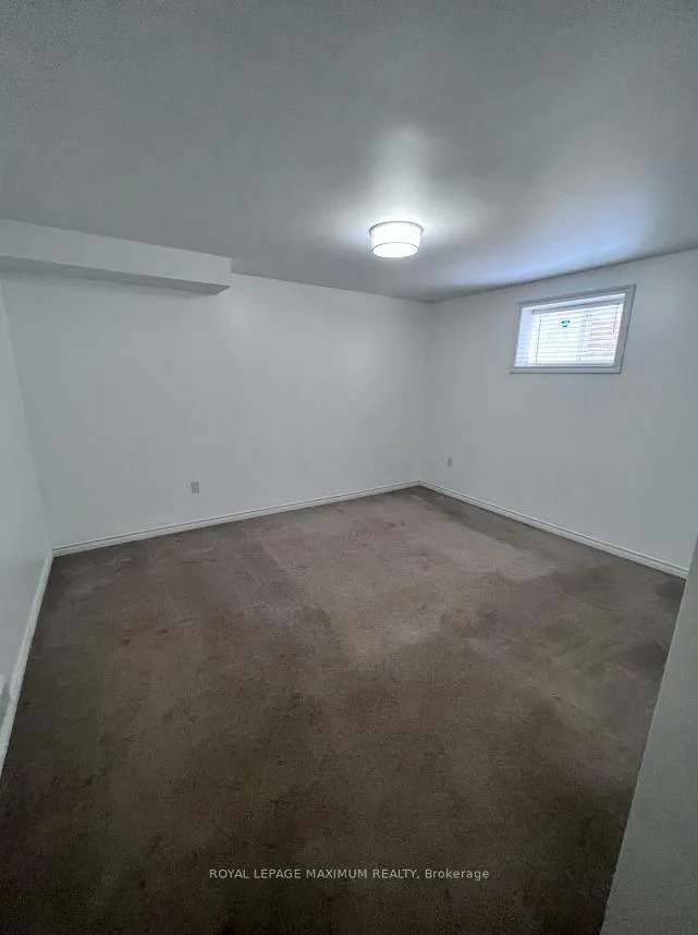 Photo 8 of Unit Bsmt, 82 Ambler, Barrie, Georgian Drive — HOMEH
